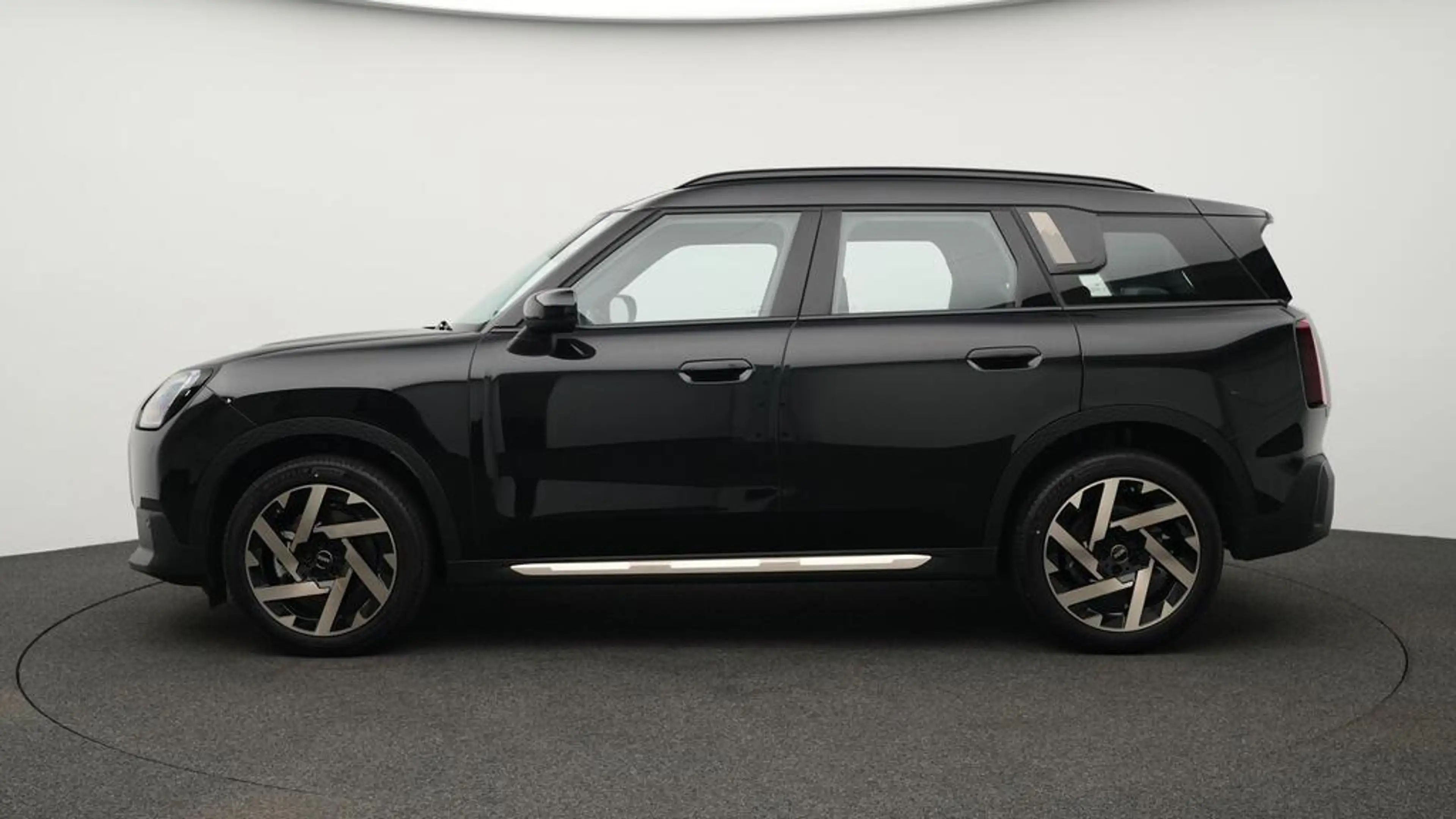 MINI Countryman C Favoured Trim — photo 3