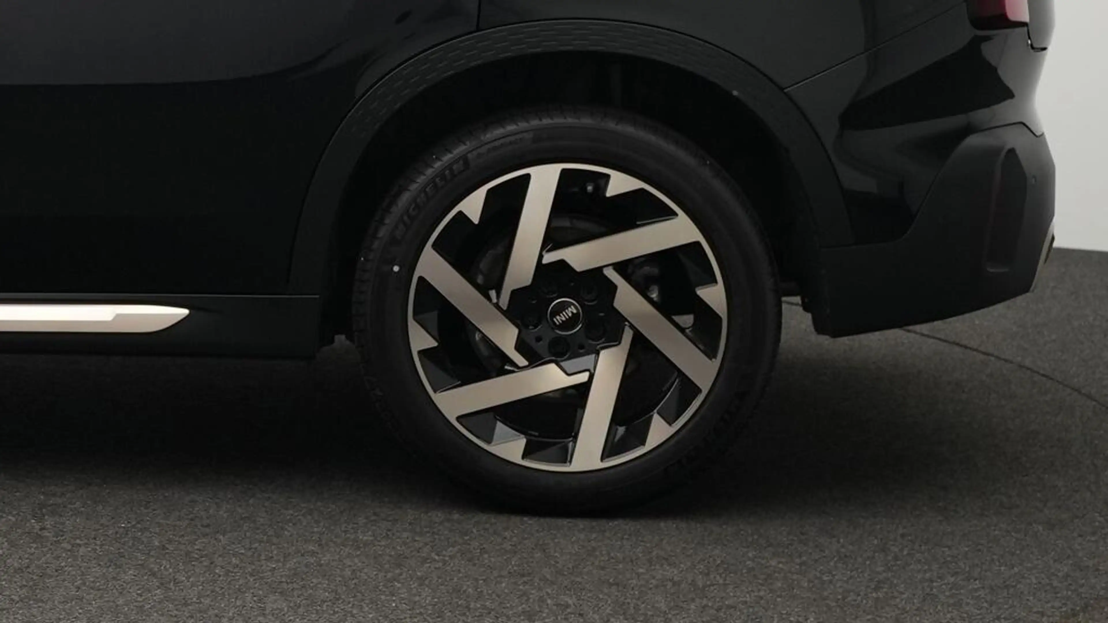 MINI Countryman C Favoured Trim — photo 12