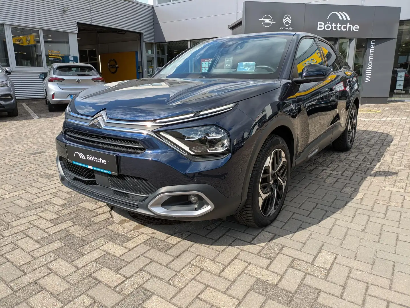 Citroen C4 Max 1.5 Blue-HDI FAP Metallic Bleu - 2