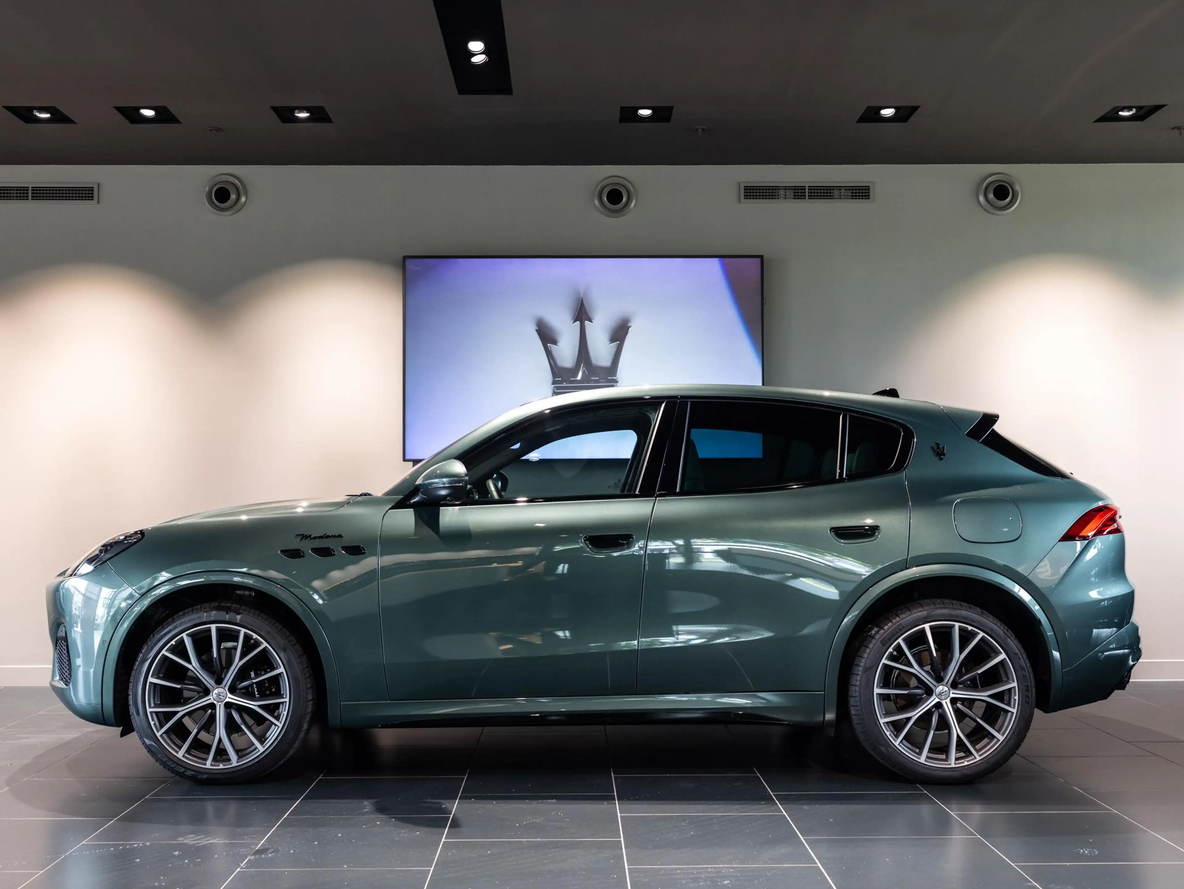 Maserati Grecale 2.0 MHEV Modena — photo 2