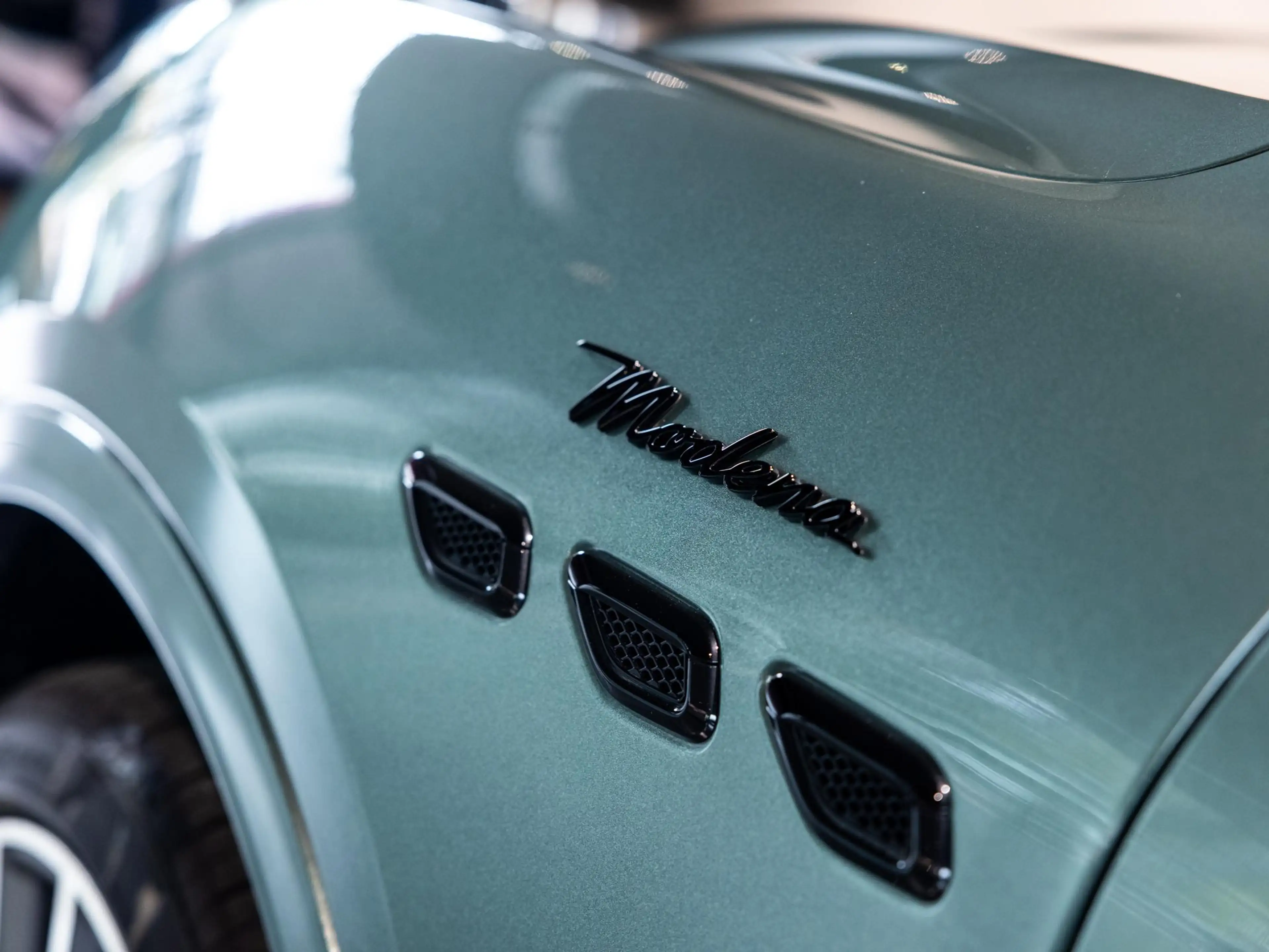 Maserati Grecale 2.0 MHEV Modena — photo 9