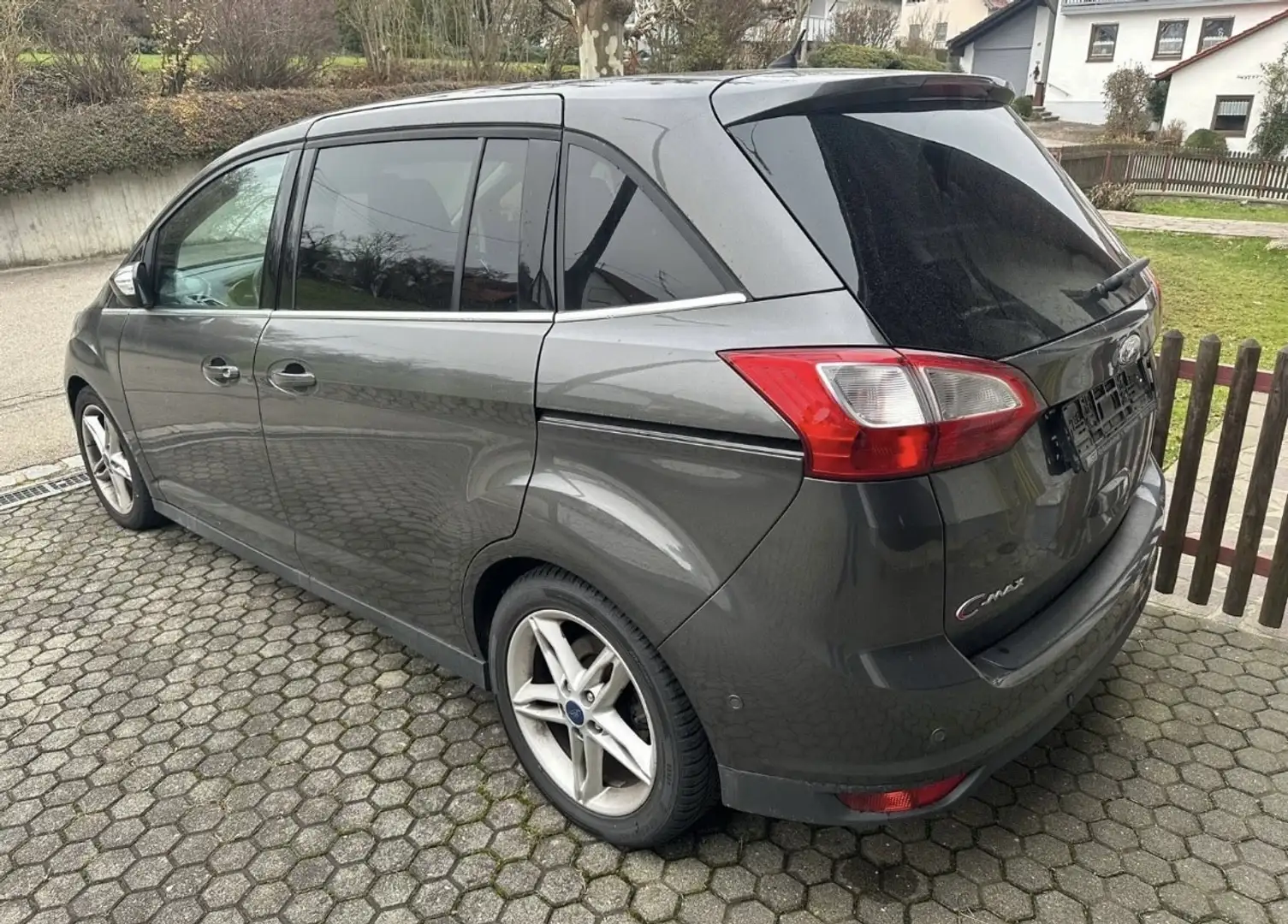 Ford C-Max 1.5 TDCi Start-Stop-System Titanium - 2