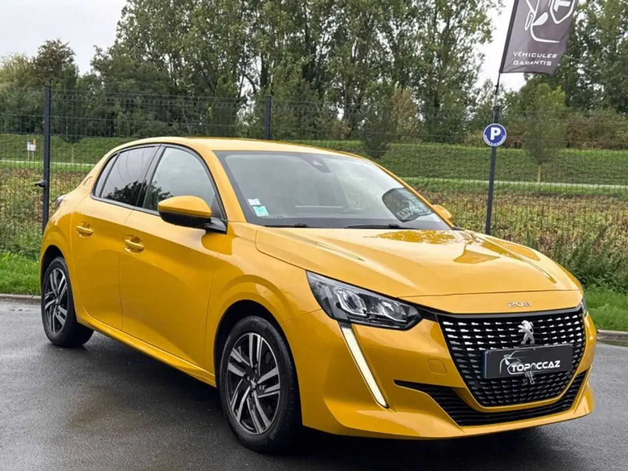 Peugeot 208 208 — photo 2
