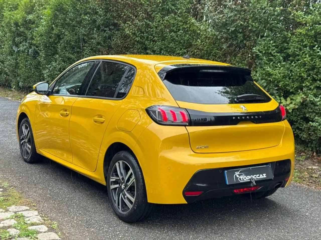 Peugeot 208 208 — photo 4