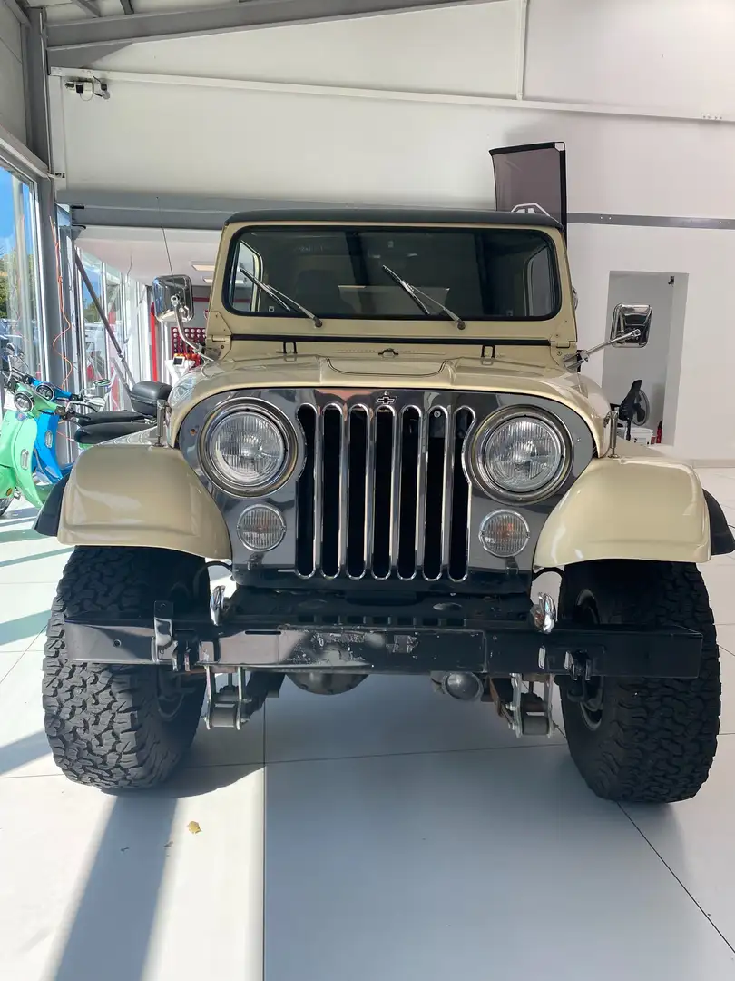 Jeep CJ-7 Corvette LT1 5.7 V8, H-Kennzeichen Beige - 2