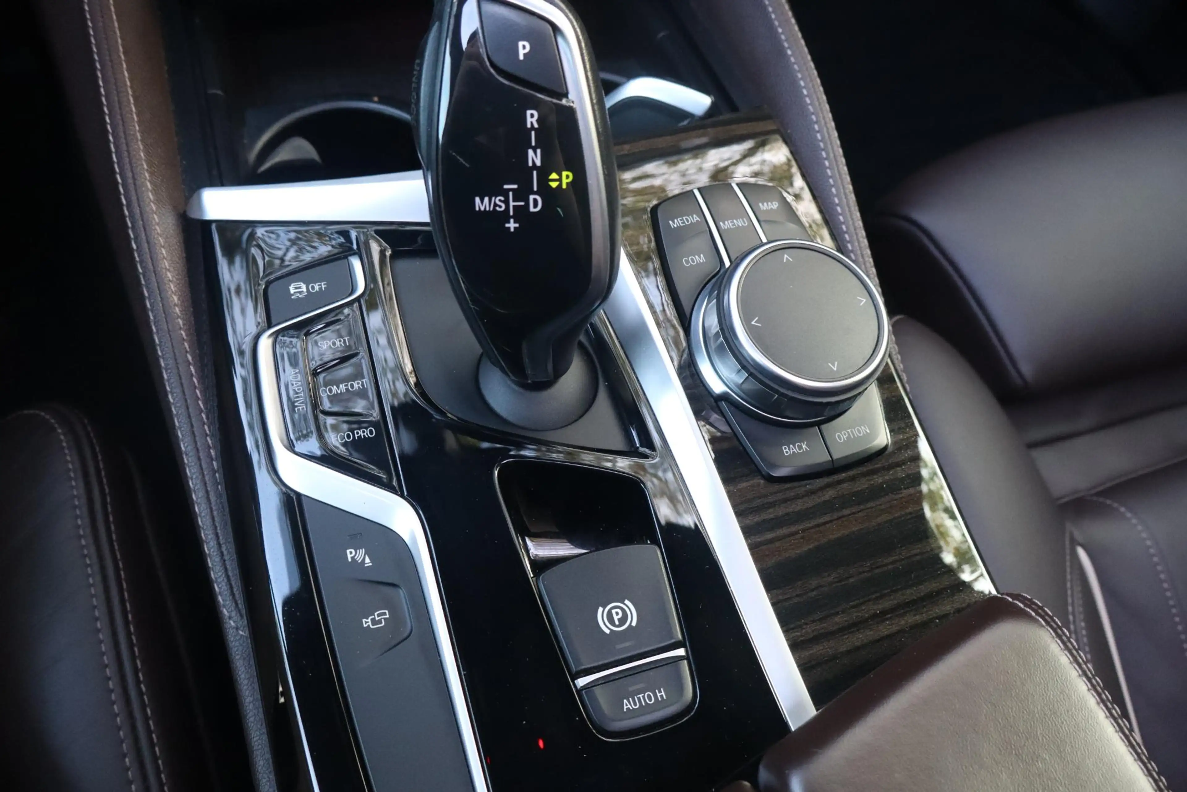 BMW 540 5-serie 540i xDrive High Executive | M-Sport | Com — photo 24