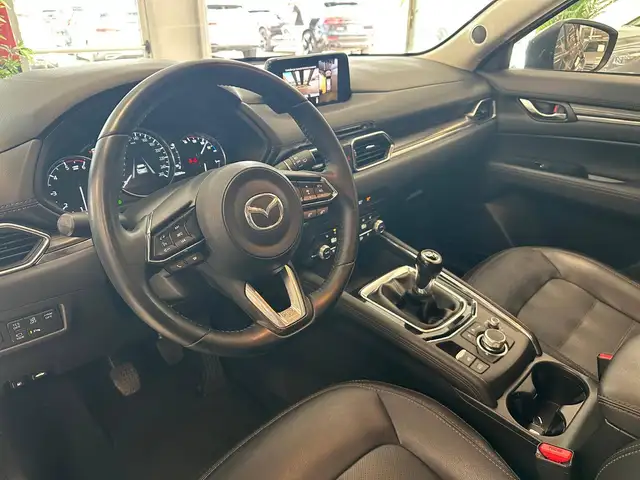 Mazda CX-5 view 8