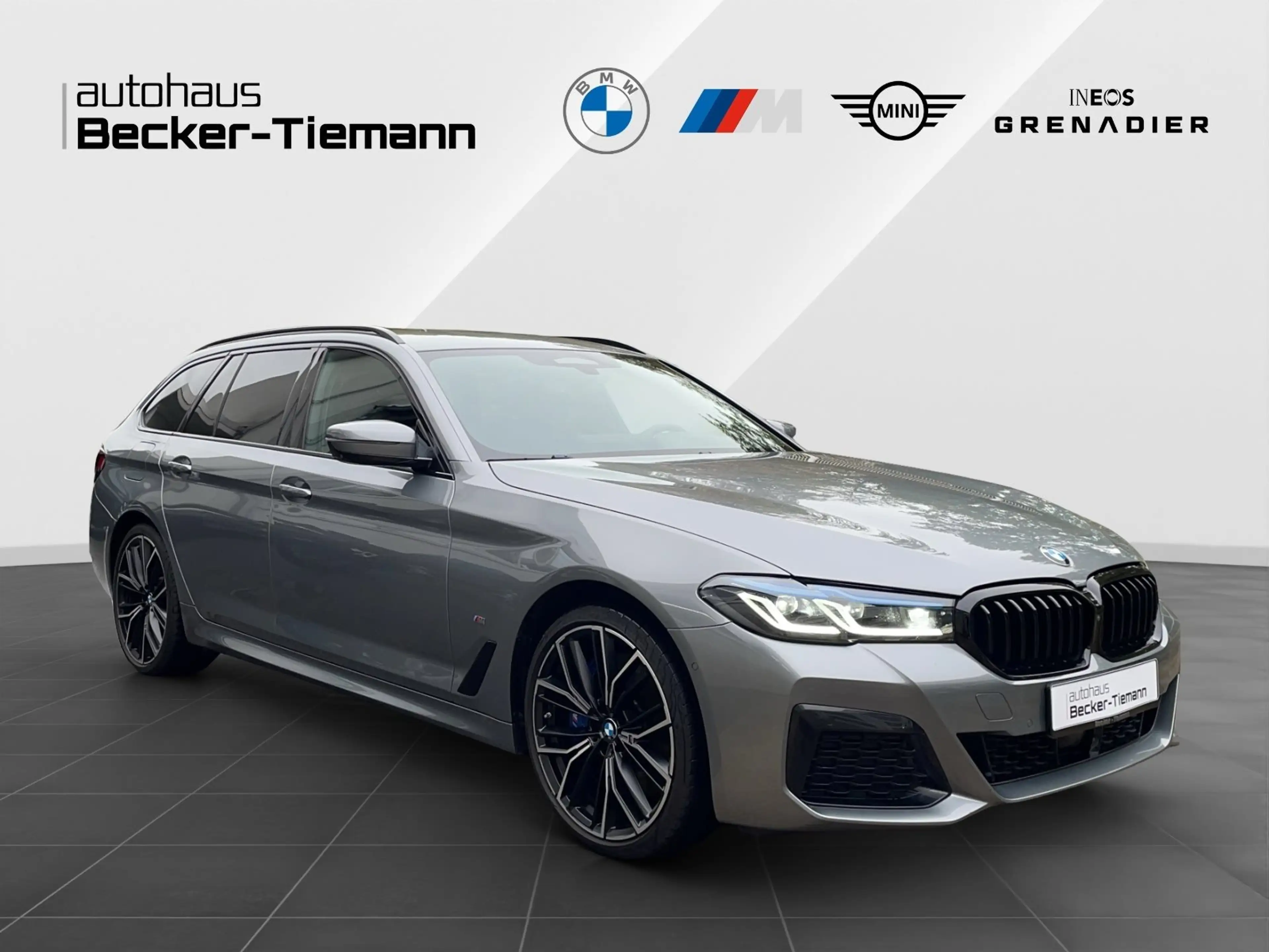 BMW 540 d xDrive Touring/ M Sport Pro/ AHK/ Standhzg./ HUD — photo 7