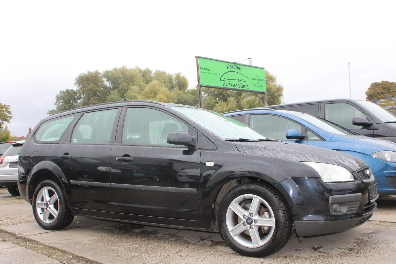 Ford Focus Ambiente*Huneu*SH*Klimatronic*Tempomat* Schwarz - 1
