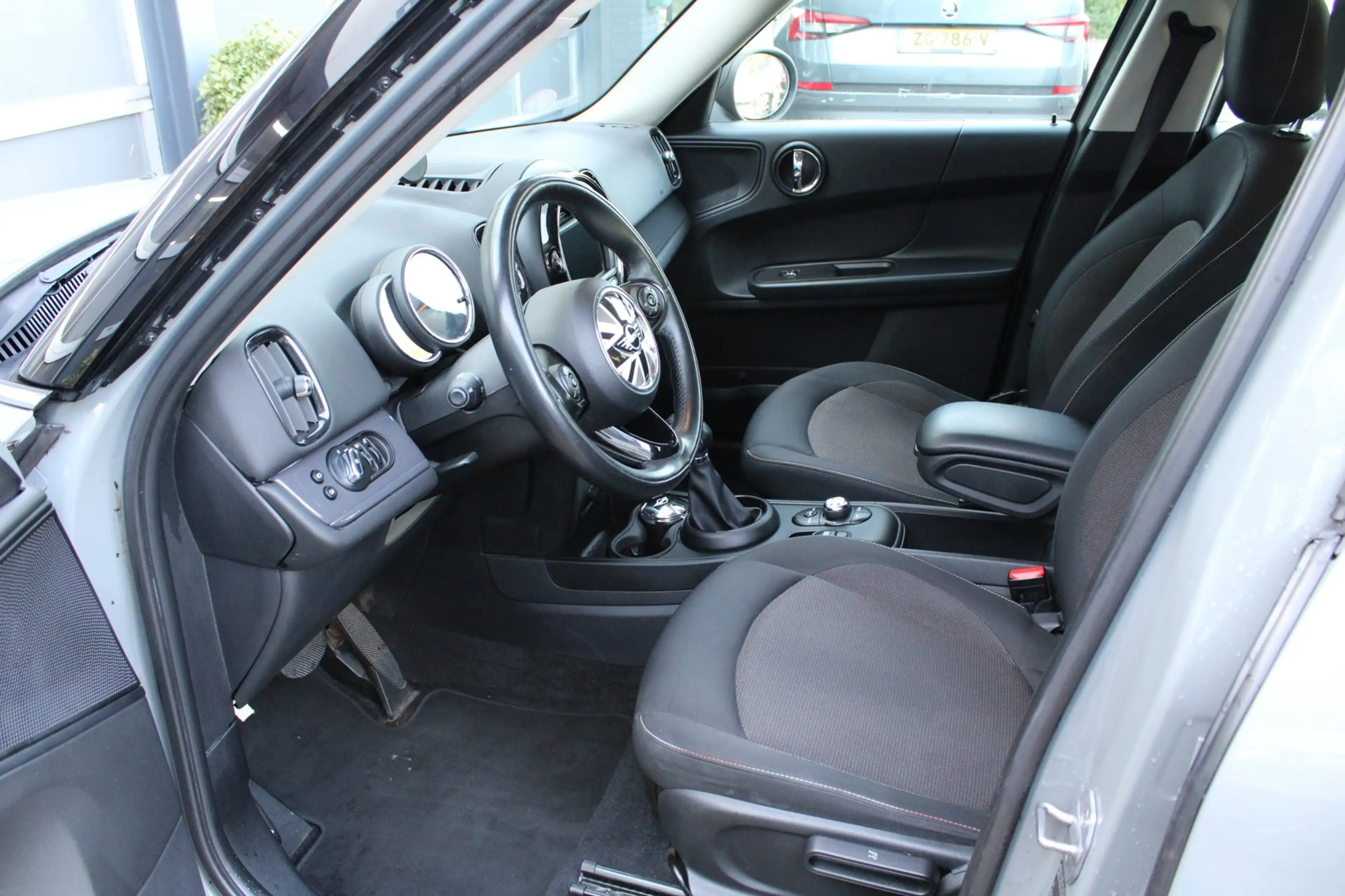 MINI One Countryman 1.5 Pepper — photo 12