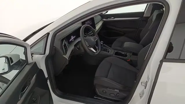 Volkswagen Golf view 9
