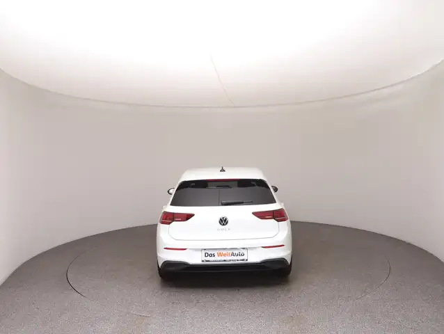 Volkswagen Golf view 6