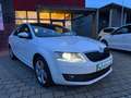 Skoda Octavia Lim. Elegance Panorama Xenon Navi AHK Blanc - thumbnail 4