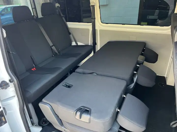 Volkswagen Transporter Kombi PRO 2.0 TDI BMT Techo Medio 2017, foto 11