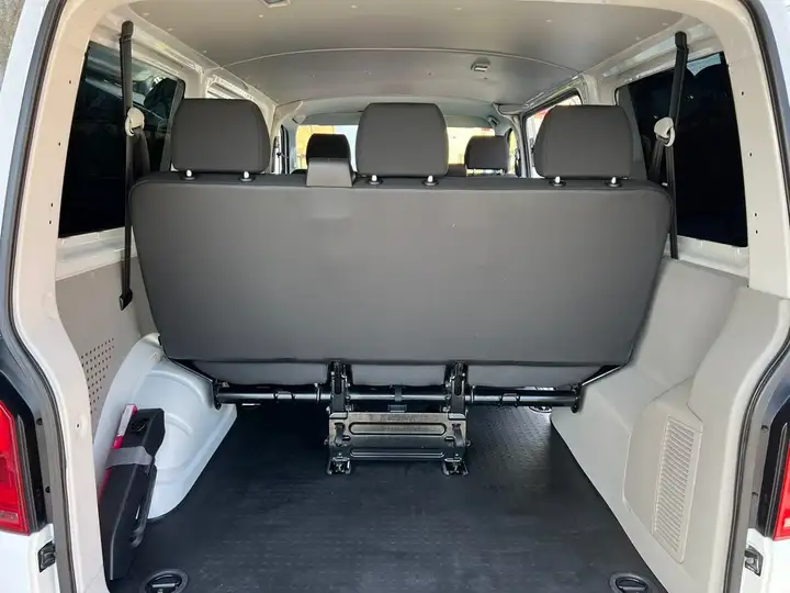 Volkswagen Transporter Kombi PRO 2.0 TDI BMT Techo Medio 2017, foto 40