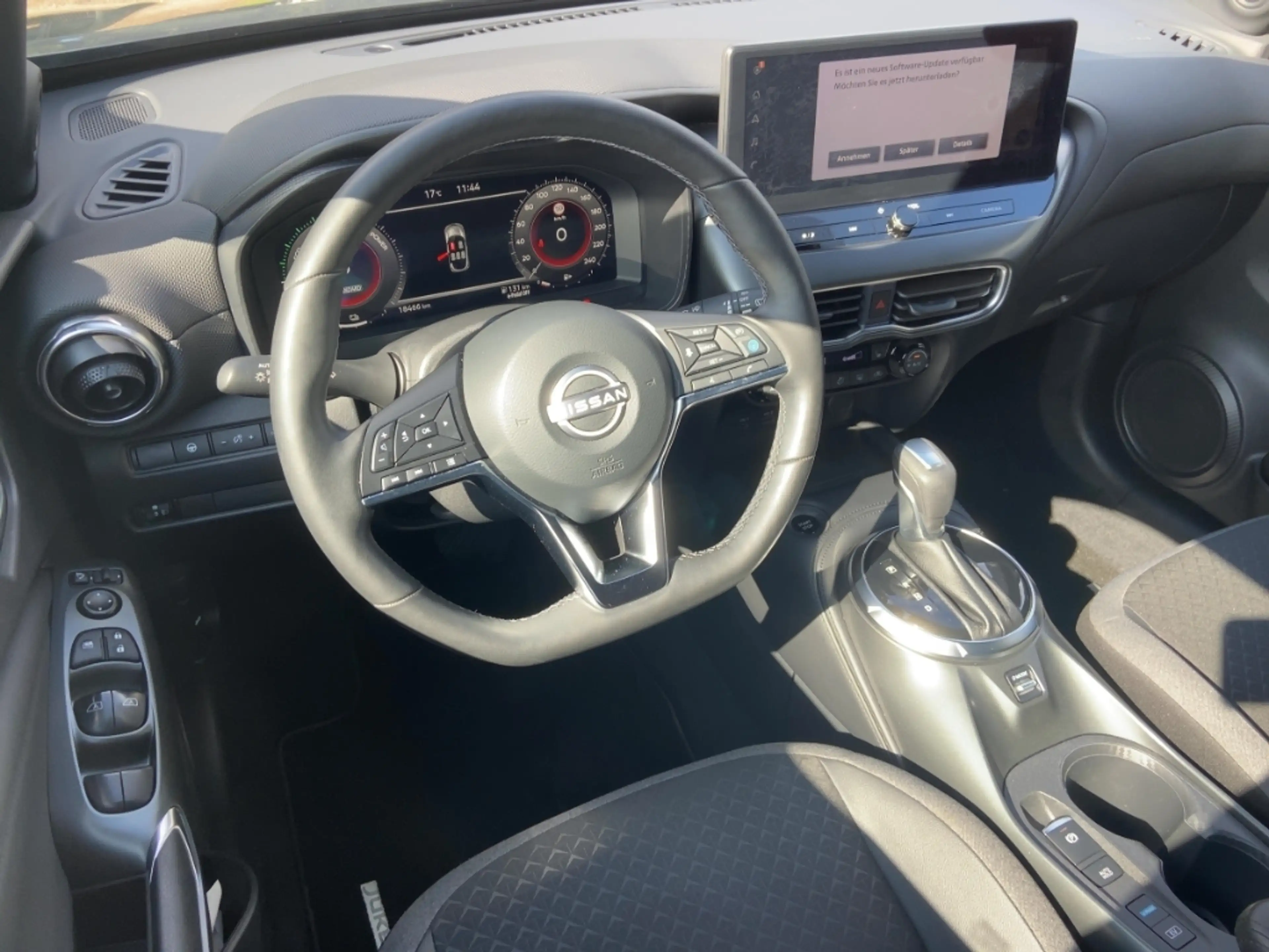 Nissan Juke N-CONNECTA 1.6 Hybrid 143 PS Automatik/Winter/ProP — photo 9