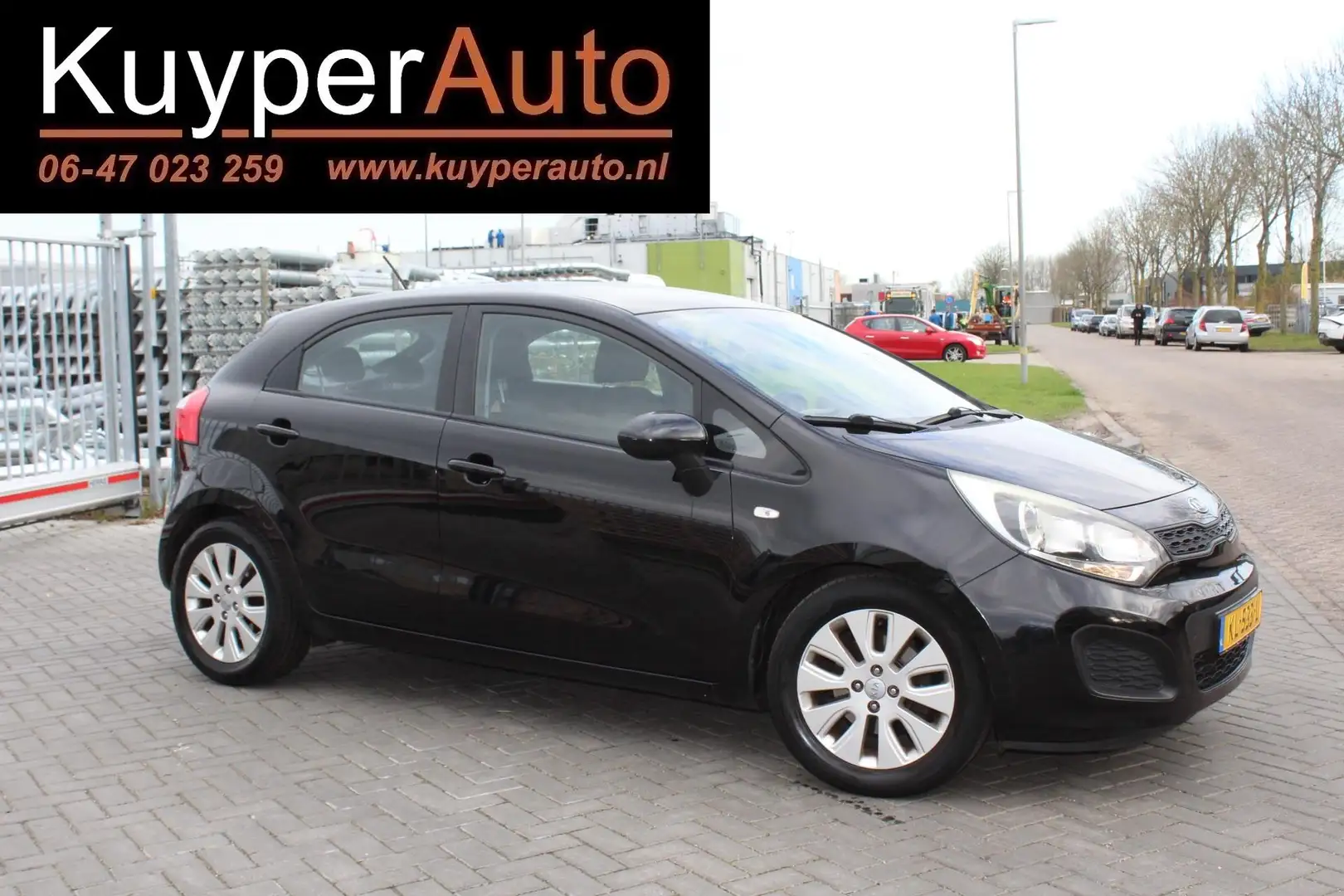 Kia Rio 1.2 CVVT 5drs airco Schwarz - 1