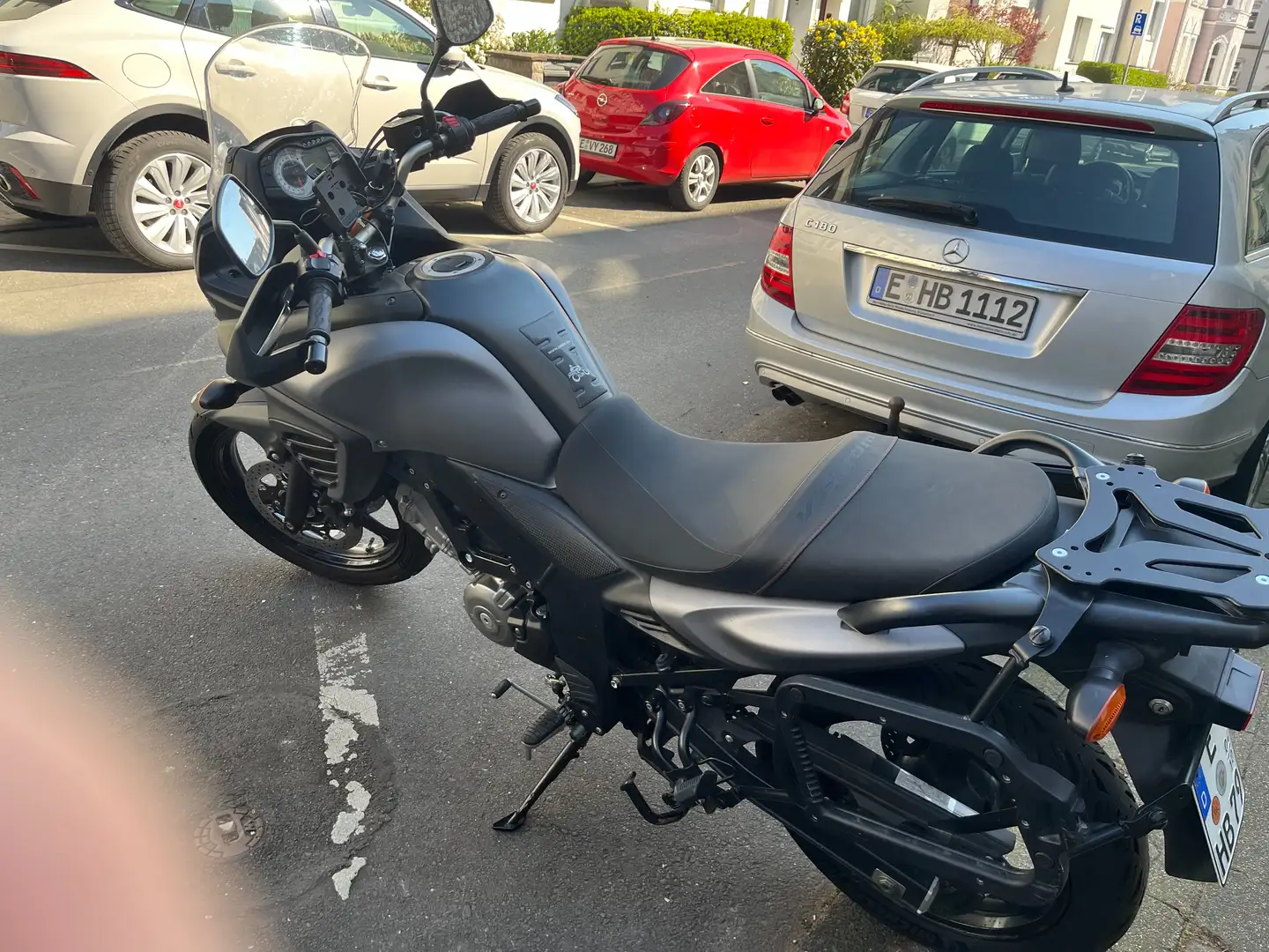 Suzuki V-Strom 650 Gri - 2