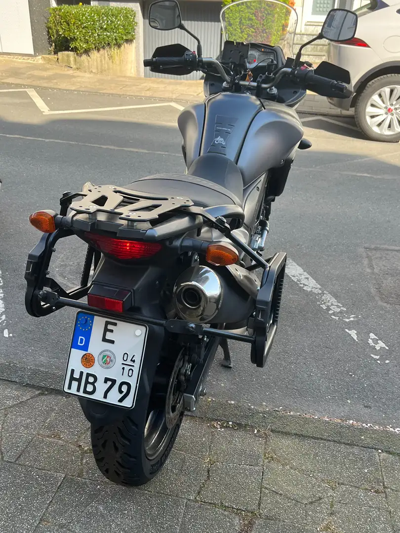 Suzuki V-Strom 650 Gri - 1