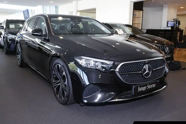 Mercedes-Benz E-Class view 2