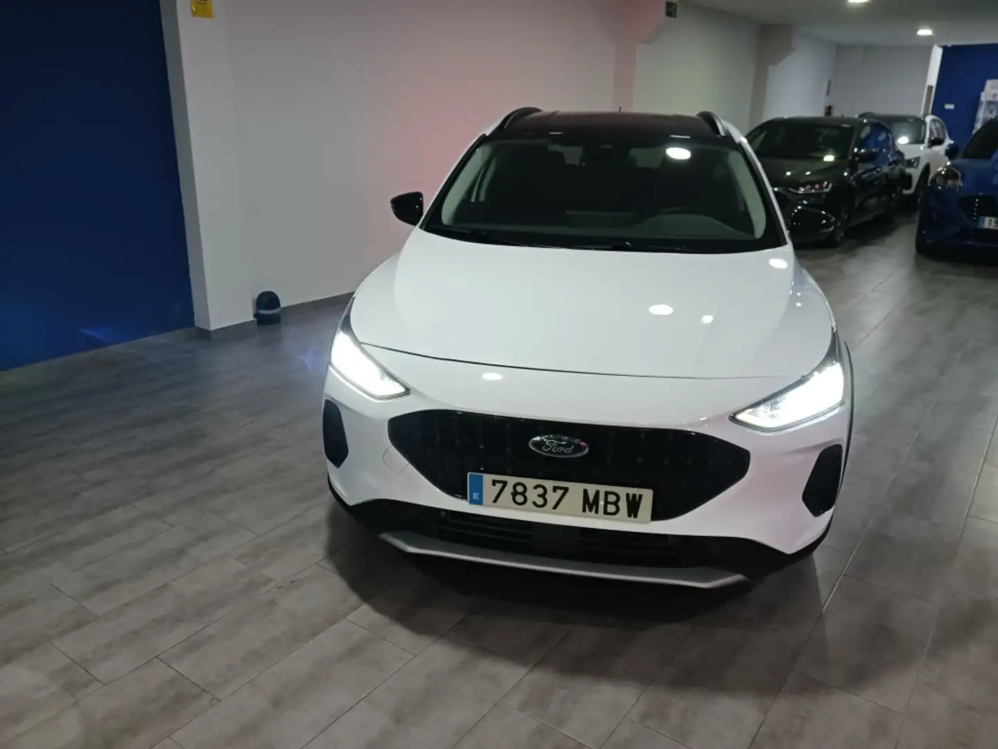 Ford Focus 1.0 Ecoboost MHEV Active 125 Blanco - 2