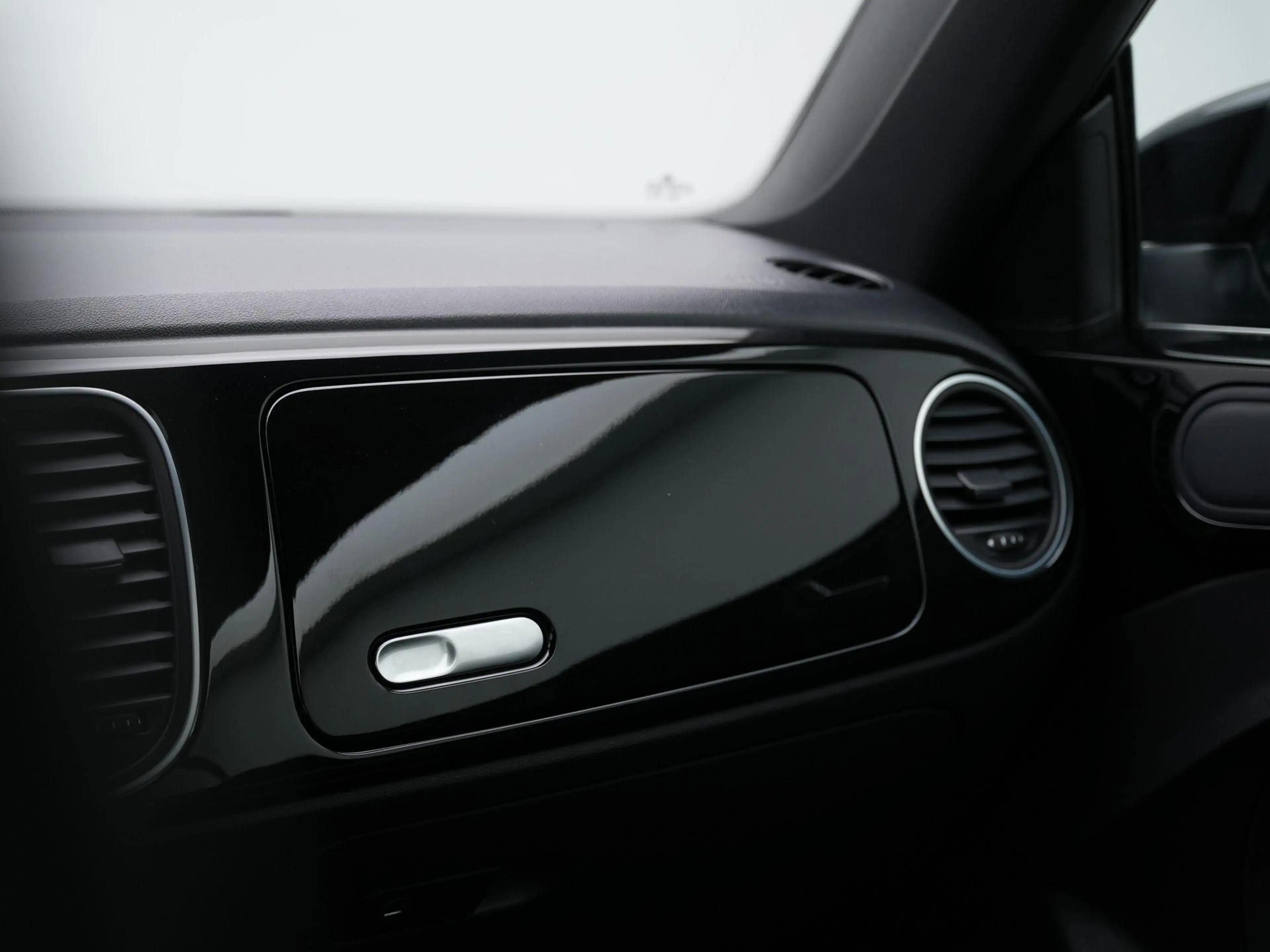 Volkswagen Beetle Cabriolet 1.4 TSI 150 pk DSG Design | Leder | Acht — photo 12