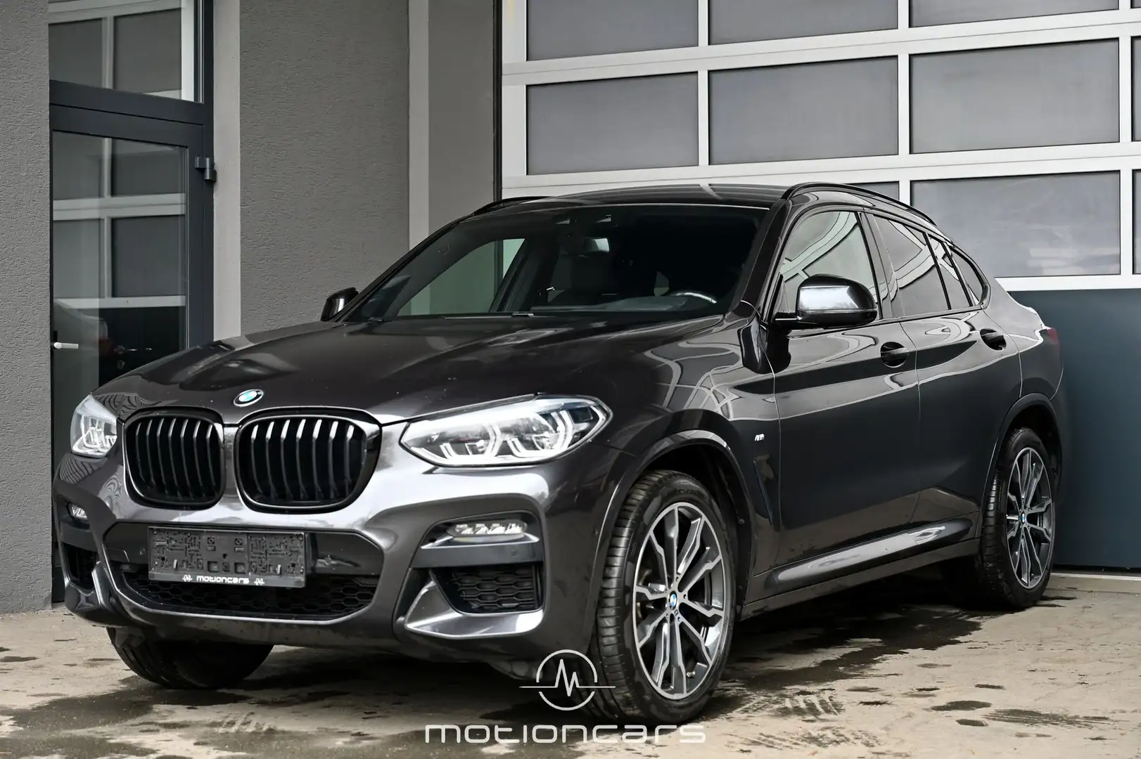 BMW X4 xDrive20d Aut. M-Paket Silber - 1
