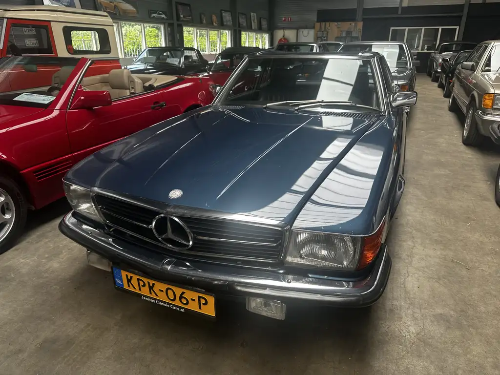 Mercedes-Benz SL 500 1984 из Европы — купить под ключ