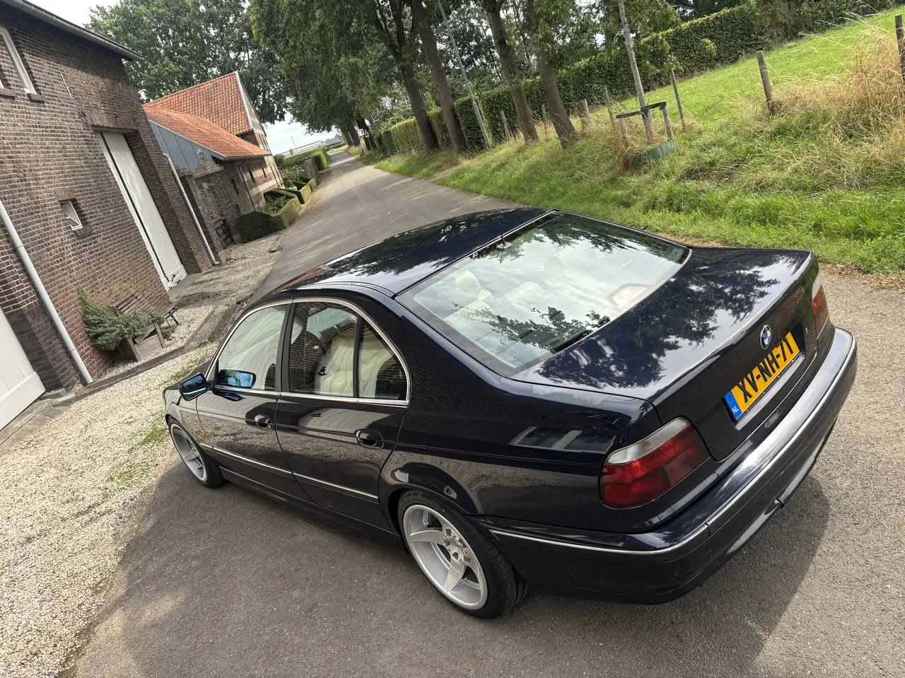 BMW 523i, foto 7