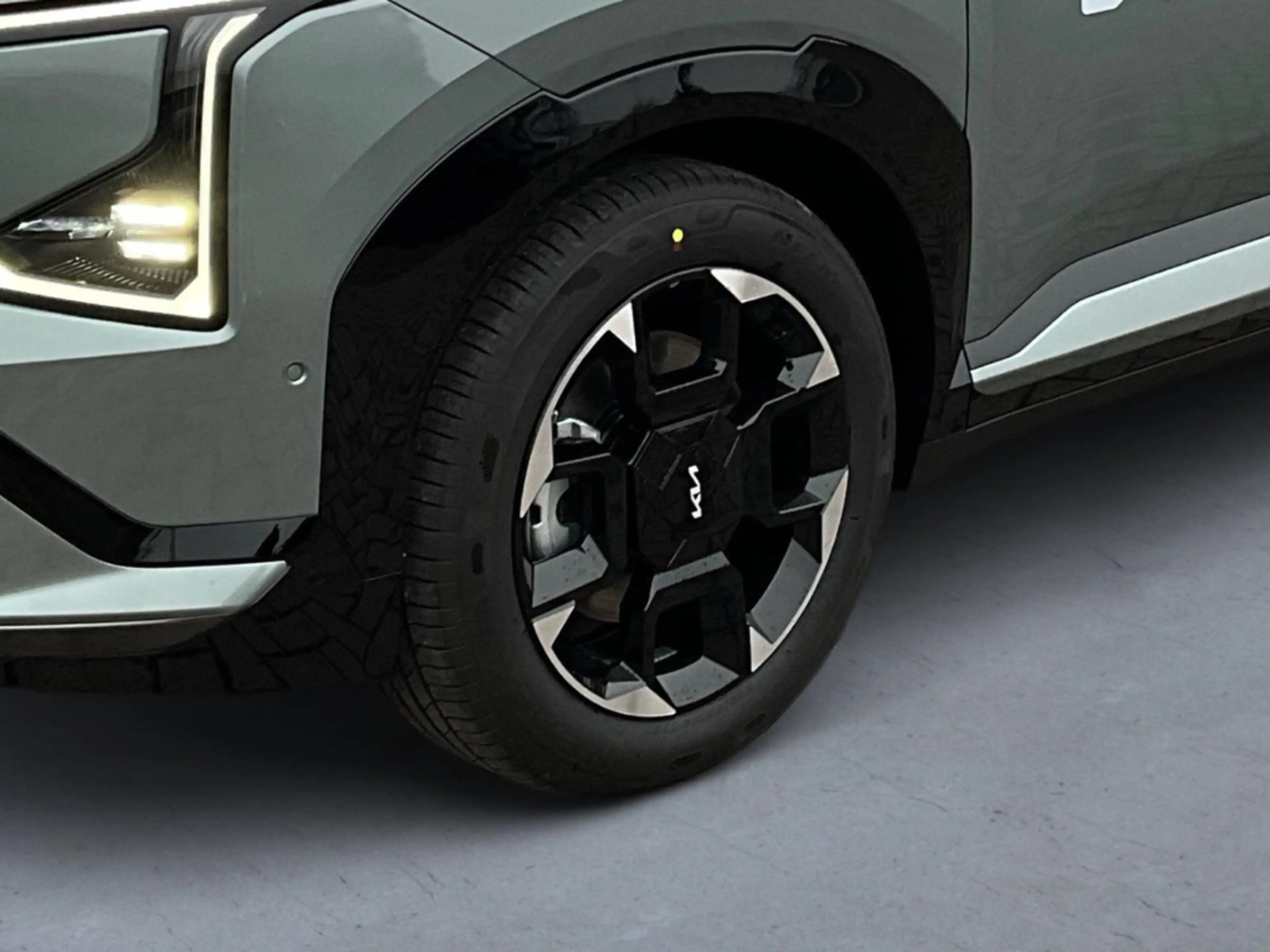 Kia EV5 GT-Line Glasdach Drive 81,4-kWh ACC Massage Head-U — photo 7