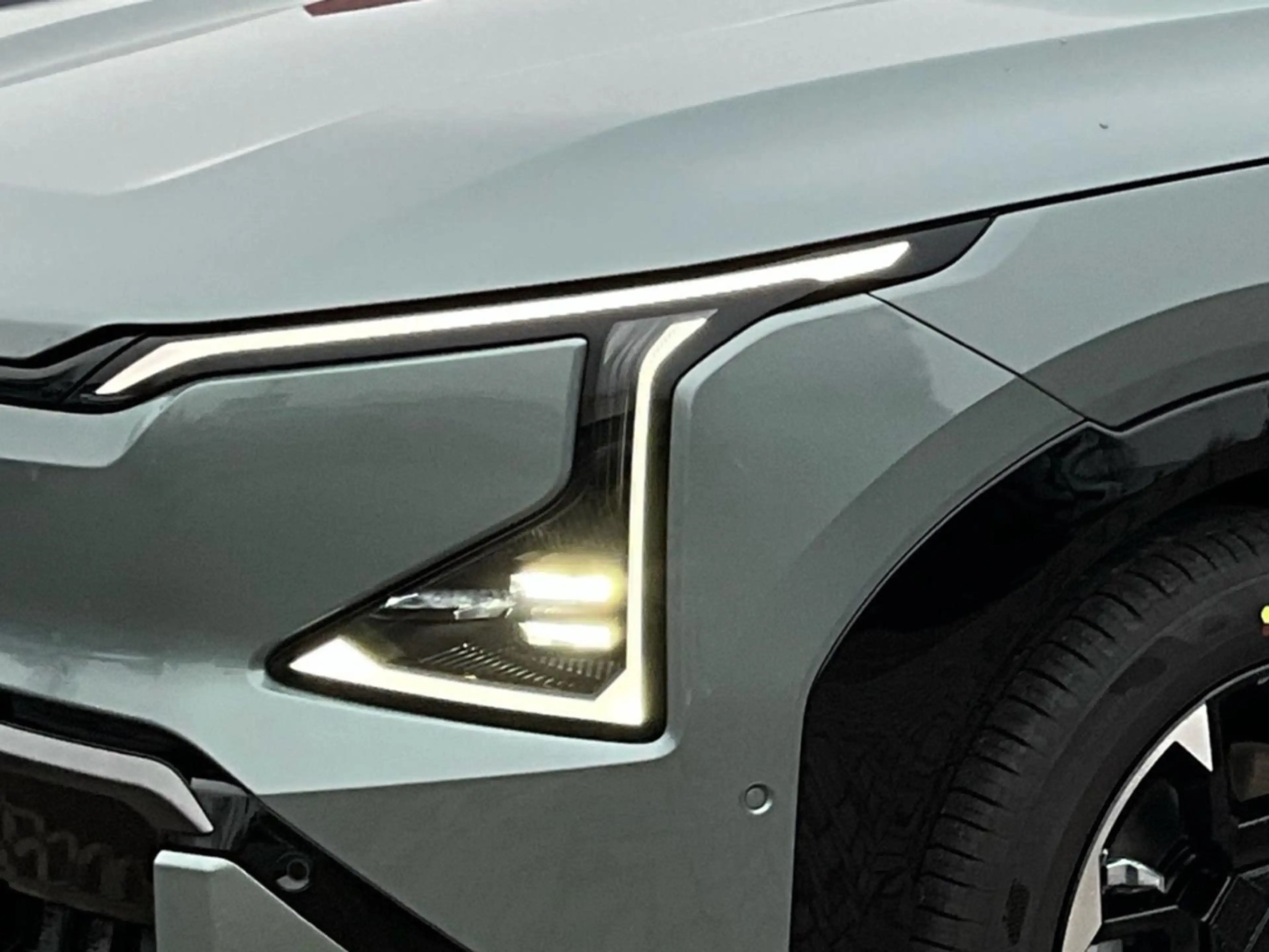 Kia EV5 GT-Line Glasdach Drive 81,4-kWh ACC Massage Head-U — photo 6