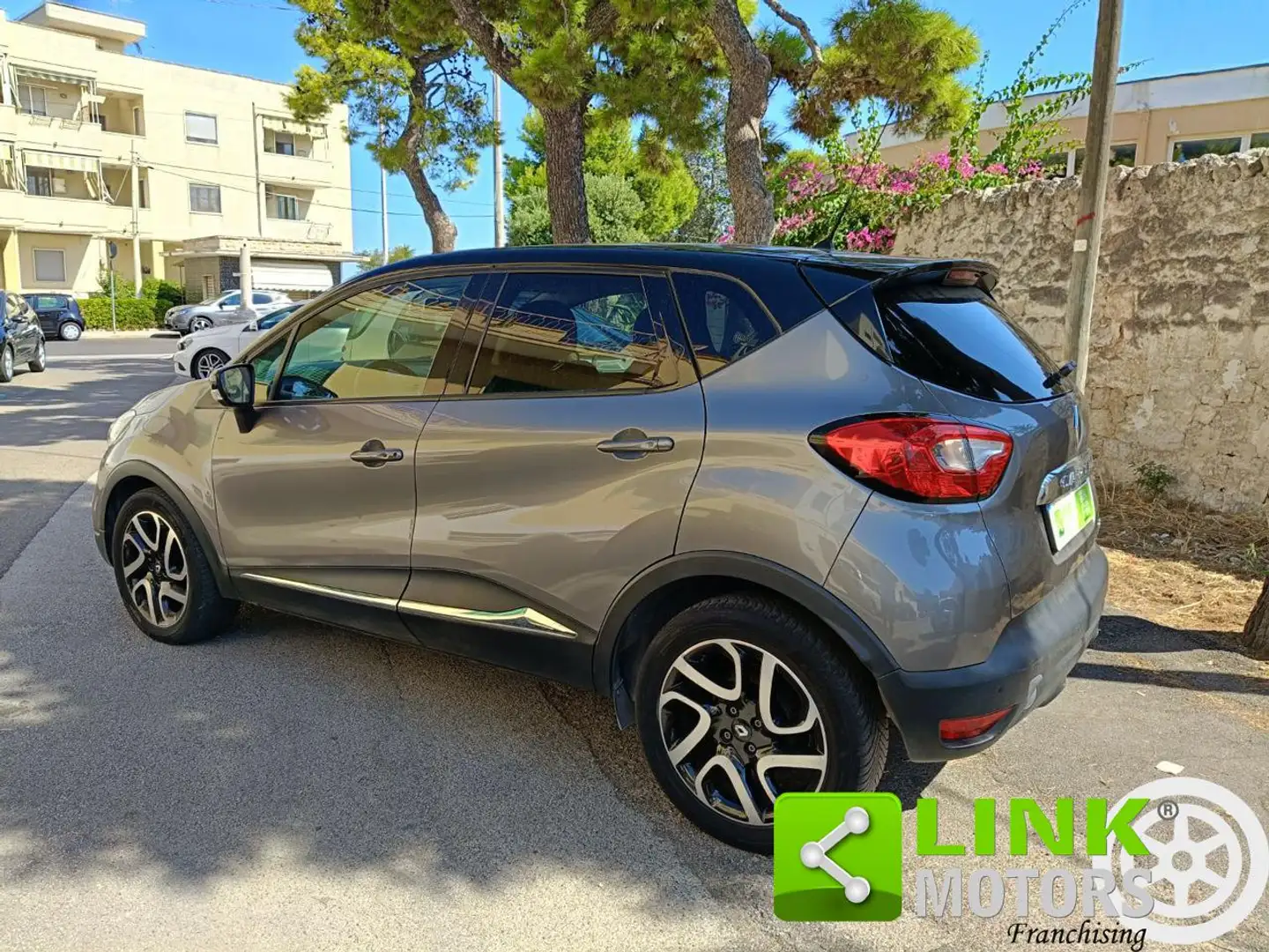 Renault Captur 1.5 dCi 8V 90 CV EDC Energy R-Link NEOPATENTATI Gris - 2