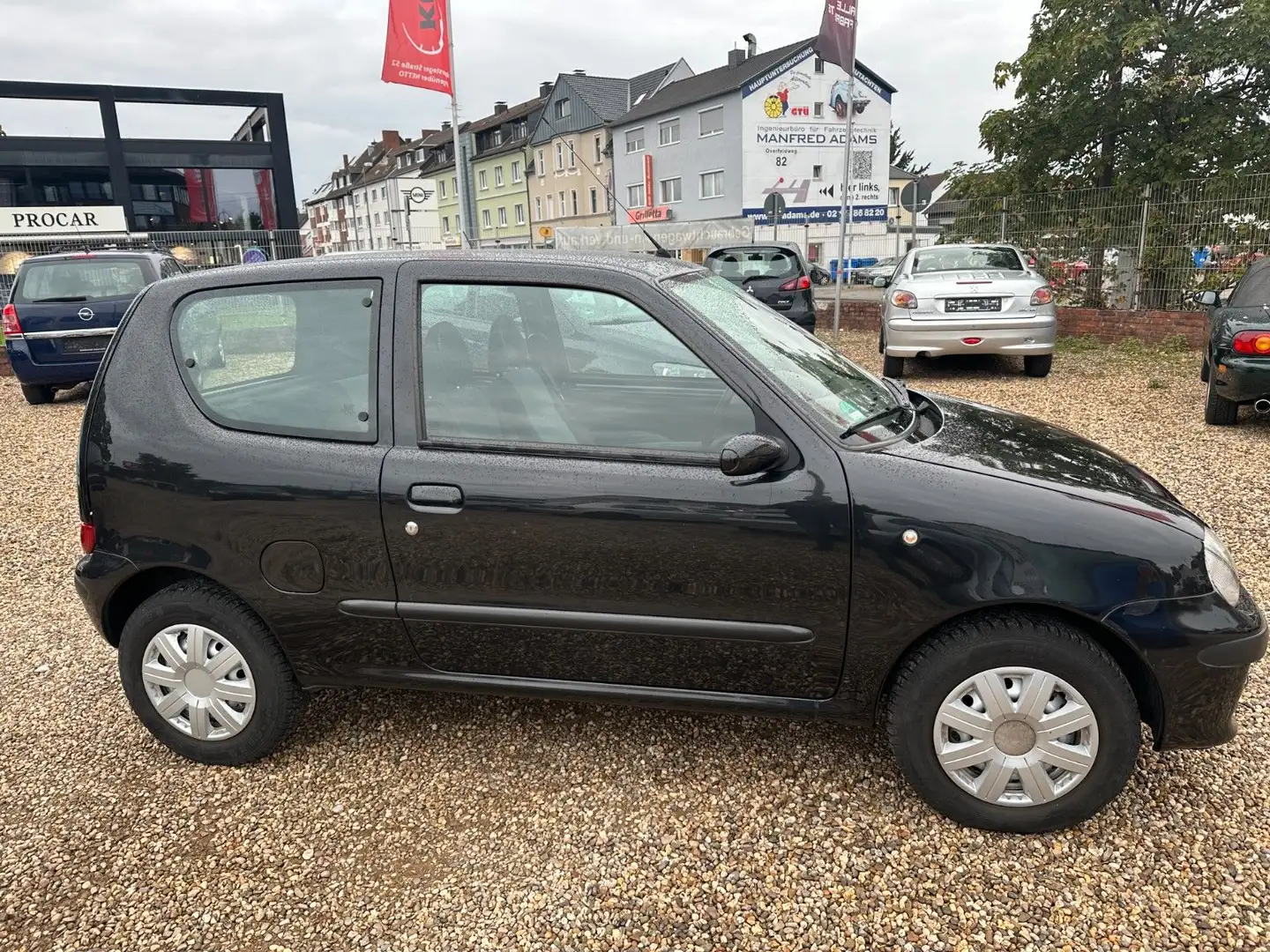 Fiat Seicento 1.1 8V Active Servo Schwarz - 2