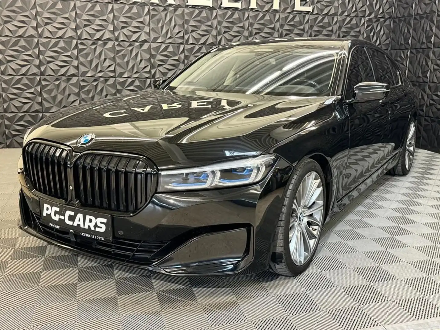 BMW 750 750 d xDrive Schwarz - 1