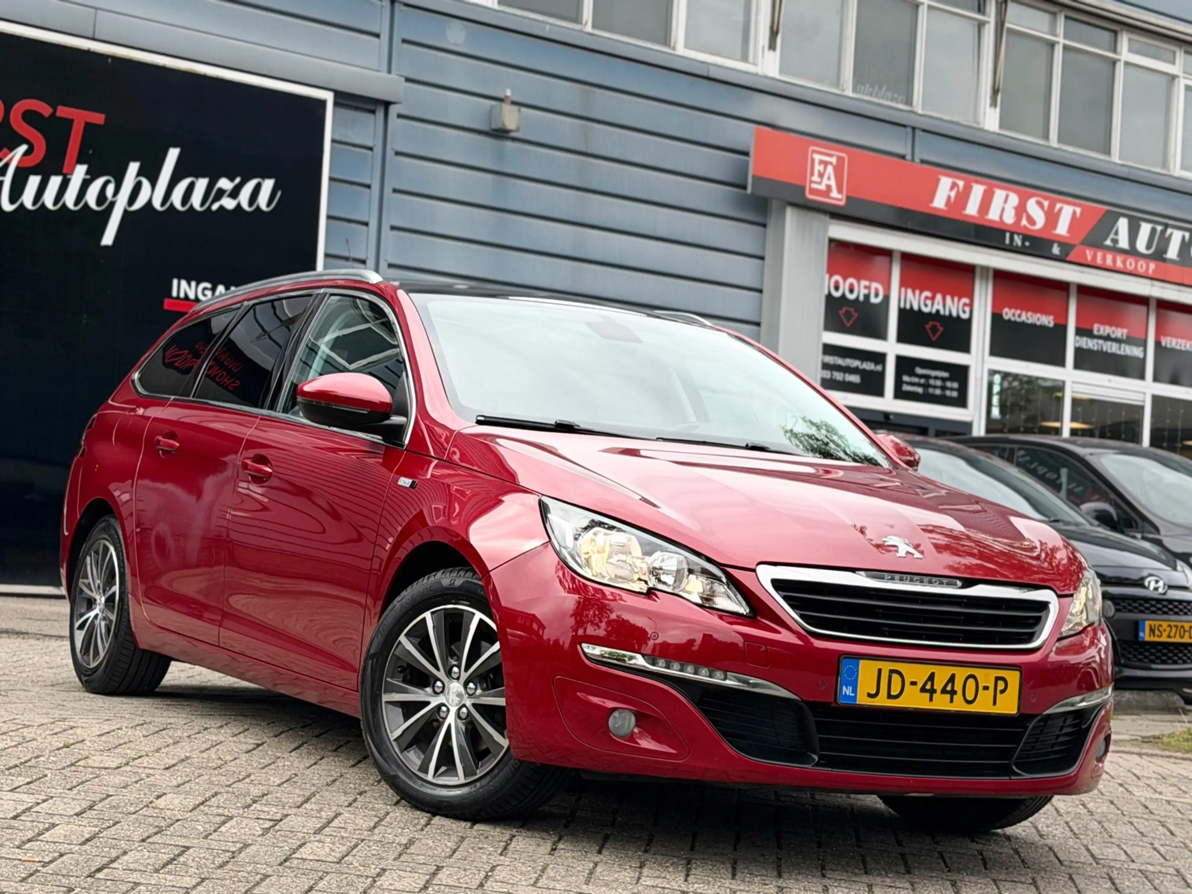 Peugeot 308 SW 1.2 PureTech Style NAVI/CAMERA/6-BAK/CRUISE | K — photo 10