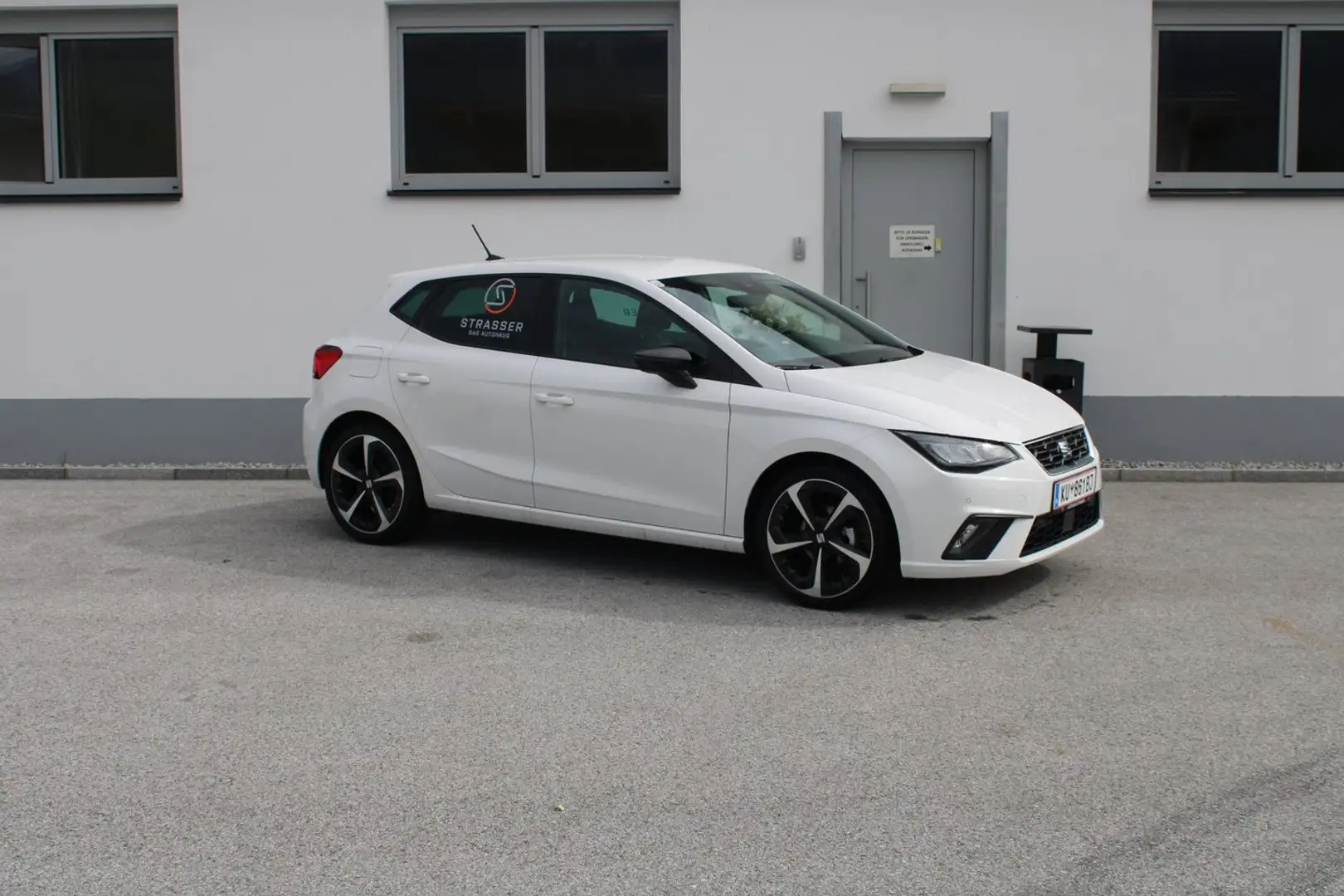 SEAT Ibiza FR Edition 1.0 TSI Weiß - 1