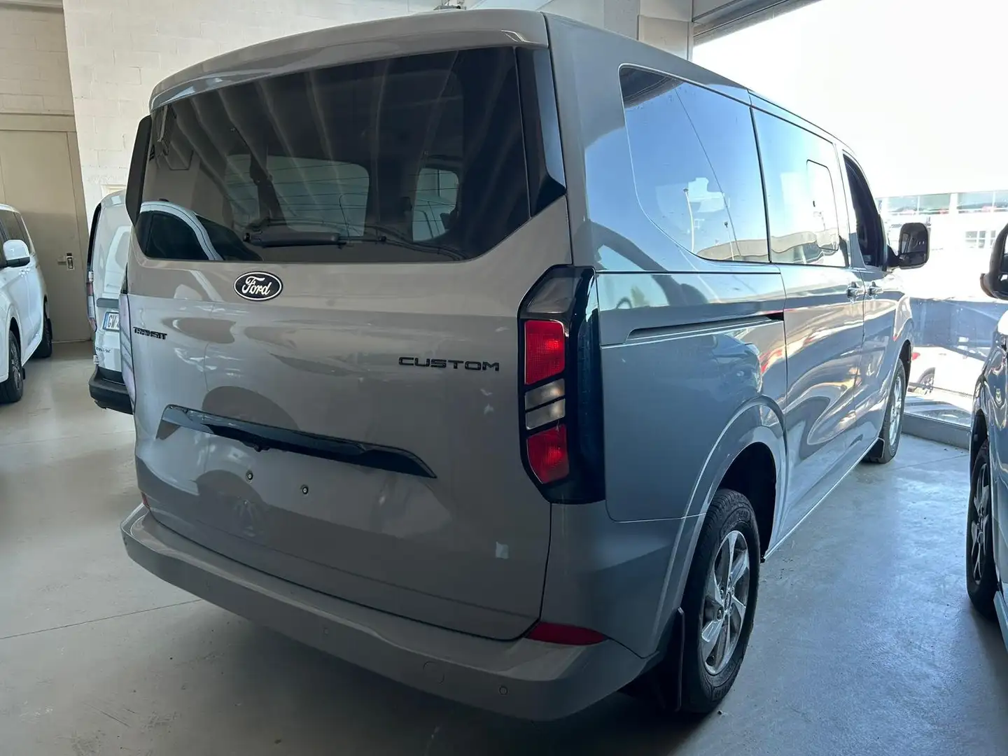 Ford Transit Custom Combi Titanium 2.0 136cv L1H1! Pronta Consegna! Grigio - 2