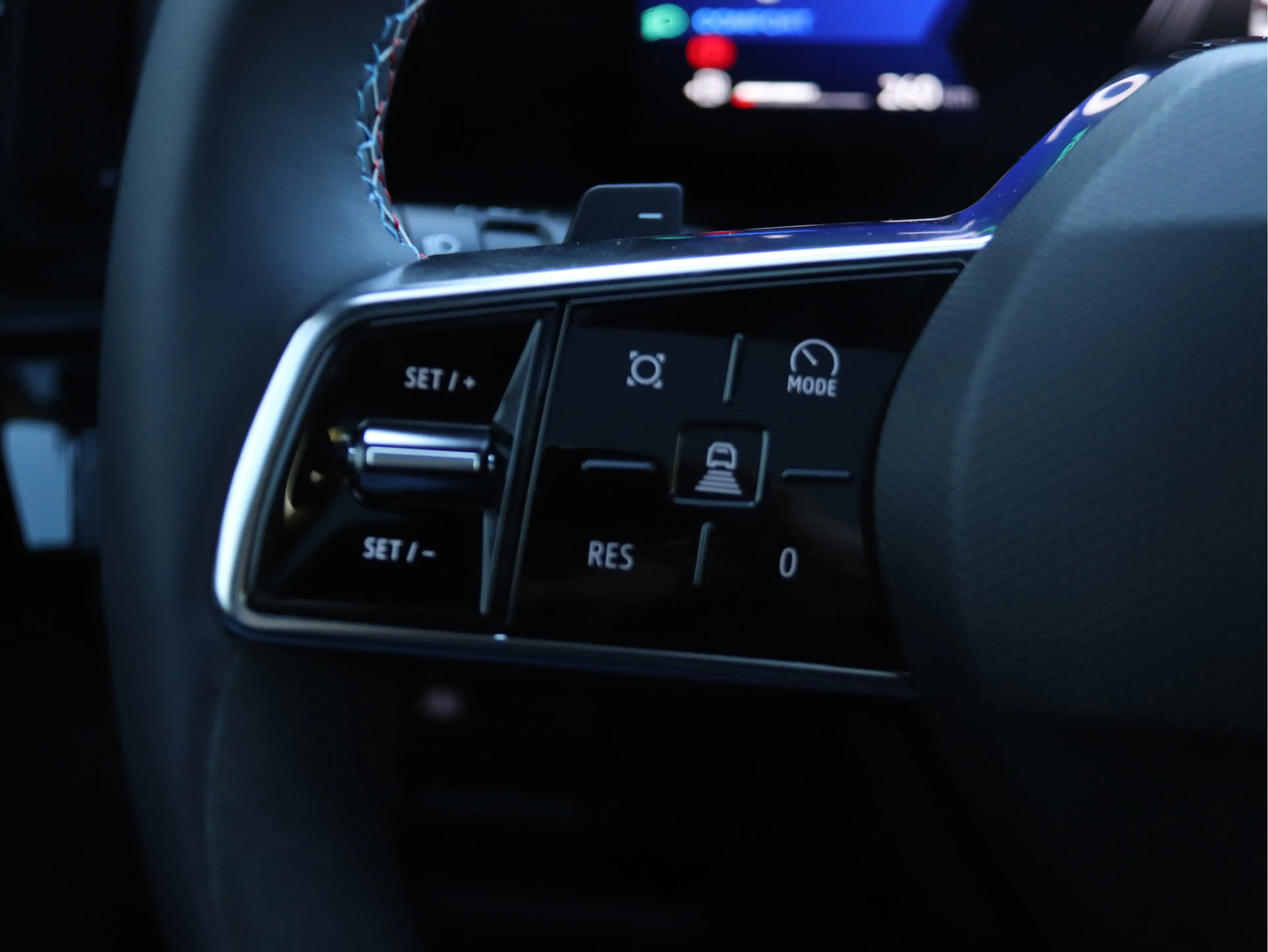 Renault Rafale 1.2 E-Tech 4x4 plug-in hybrid 300 atelier Alpine P — photo 14