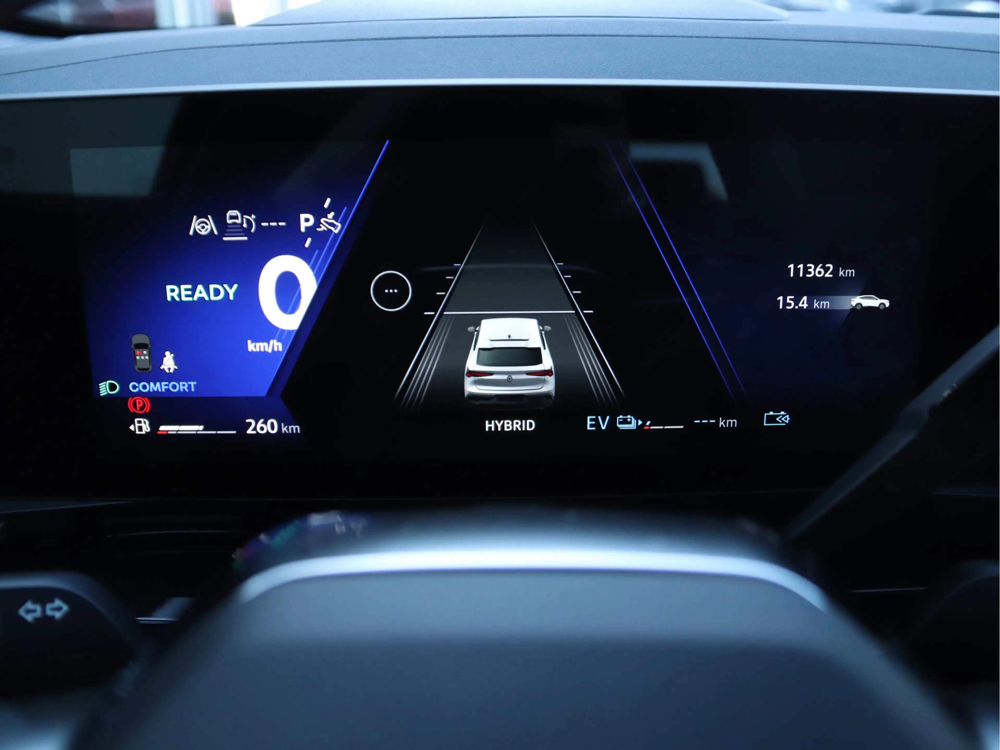 Renault Rafale 1.2 E-Tech 4x4 plug-in hybrid 300 atelier Alpine P — photo 12