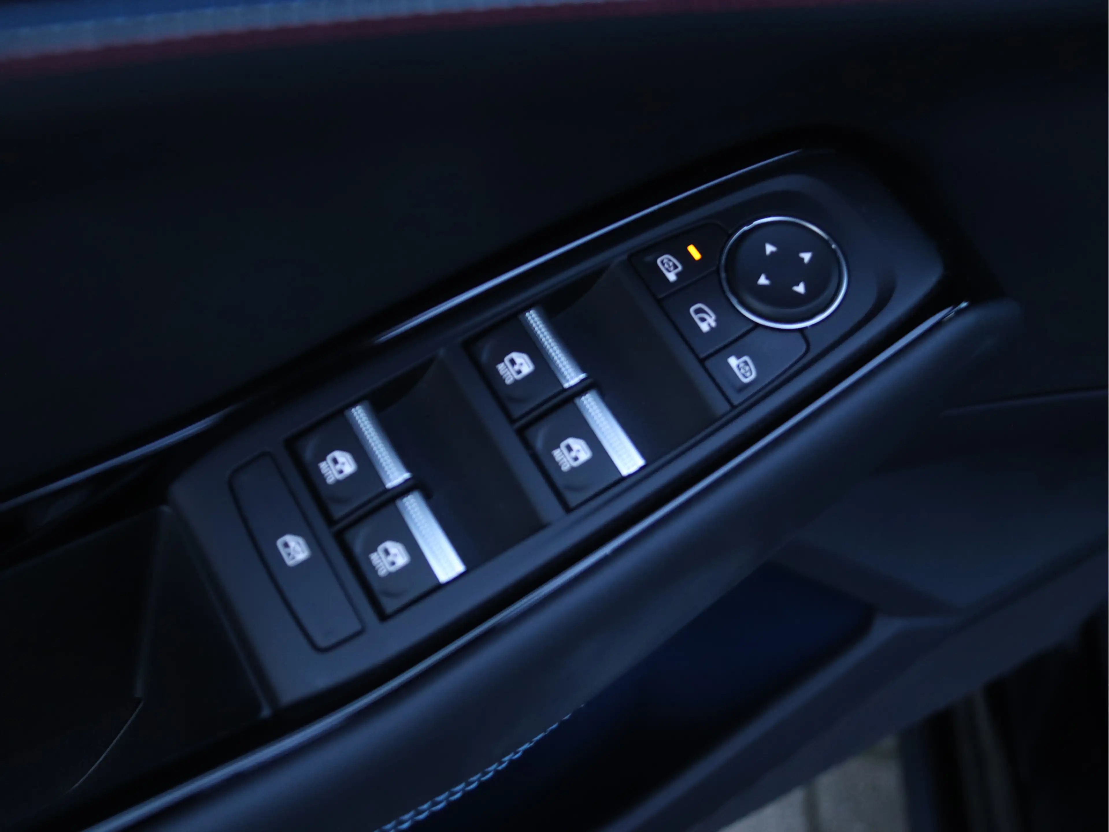 Renault Rafale 1.2 E-Tech 4x4 plug-in hybrid 300 atelier Alpine P — photo 10