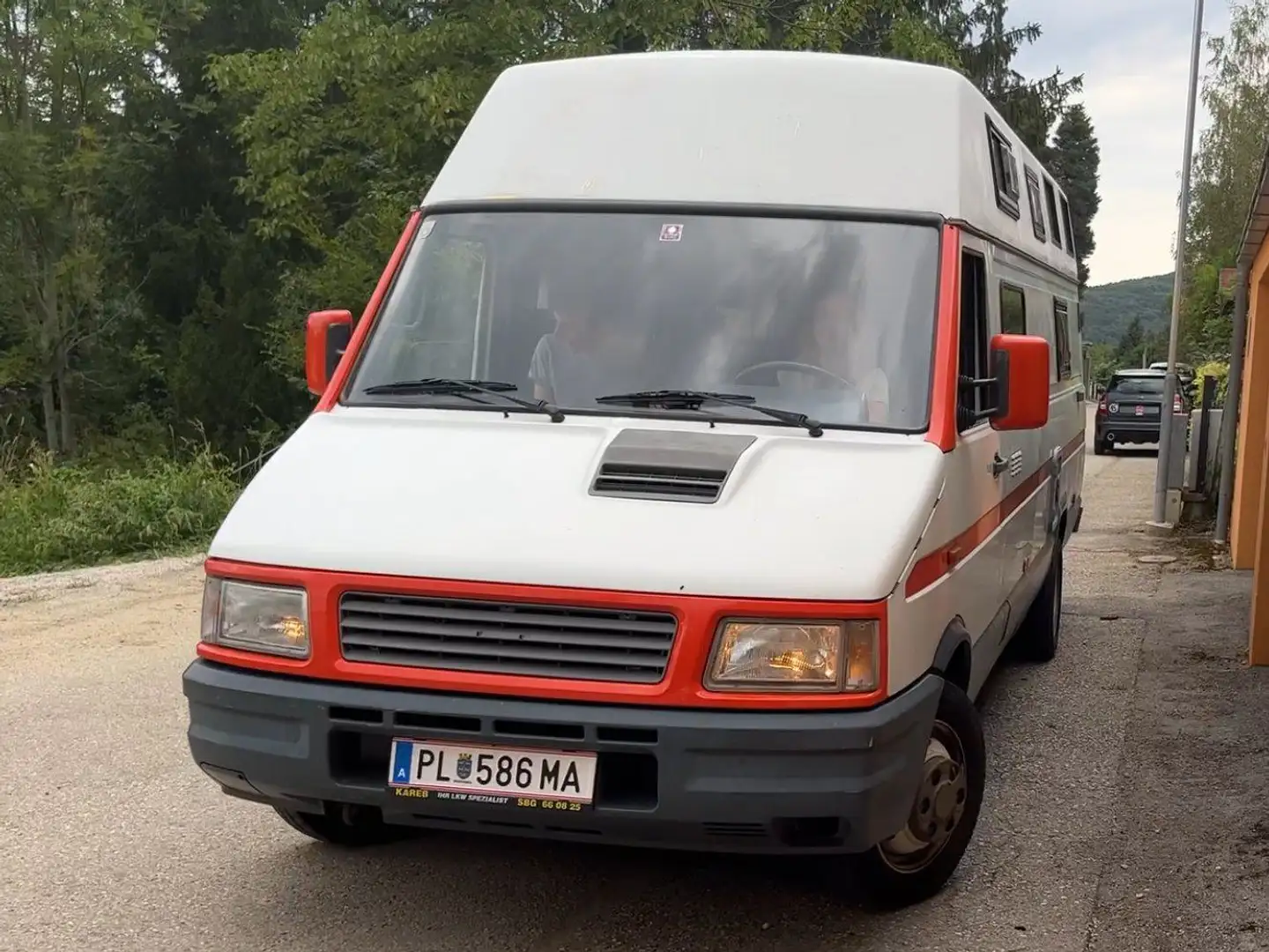 Iveco 35.10 Alb - 1