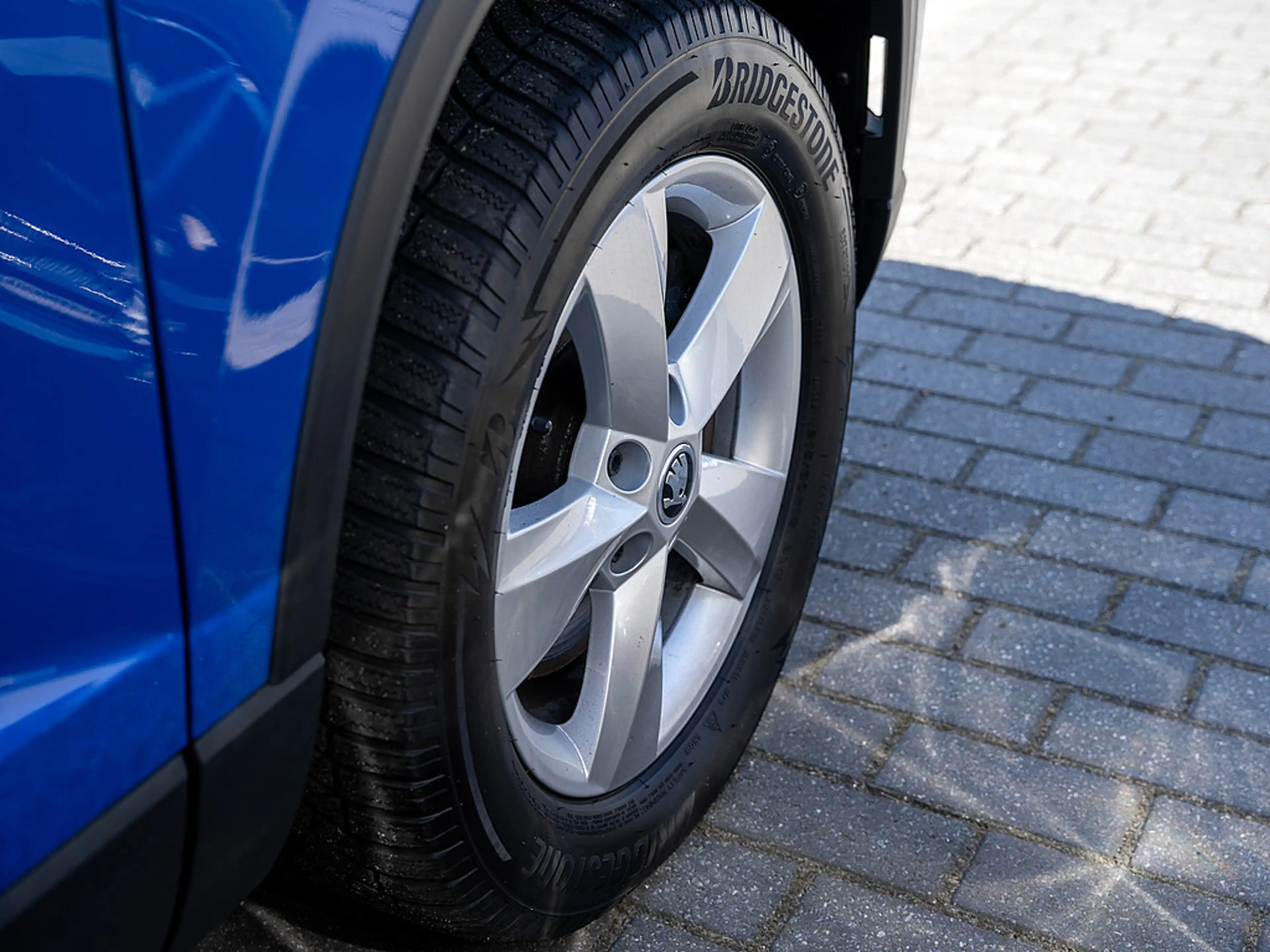 Skoda Karoq 2.0 TDI Style 4x4 AHK KAM LED SHZ PDC — photo 5
