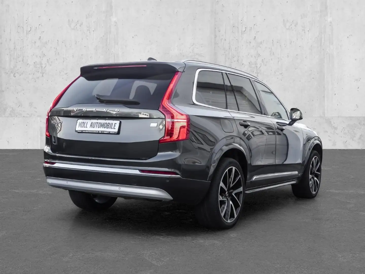 Volvo XC90 Inscription Expression Recharge Plug-In Hybrid AWD Grijs - 2
