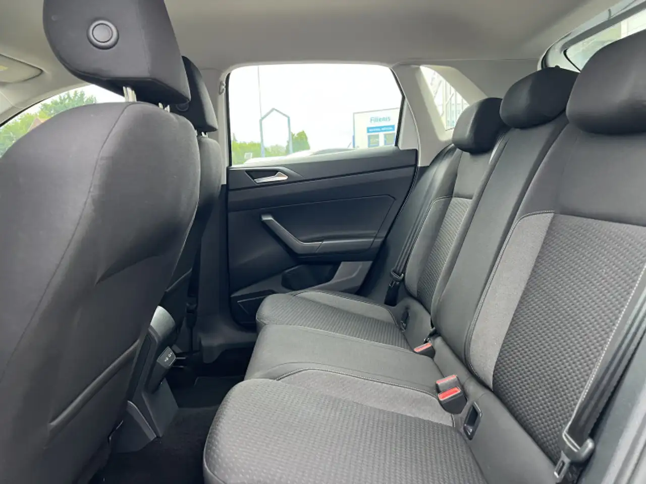 Volkswagen Polo Citadine 5 portes — photo 6