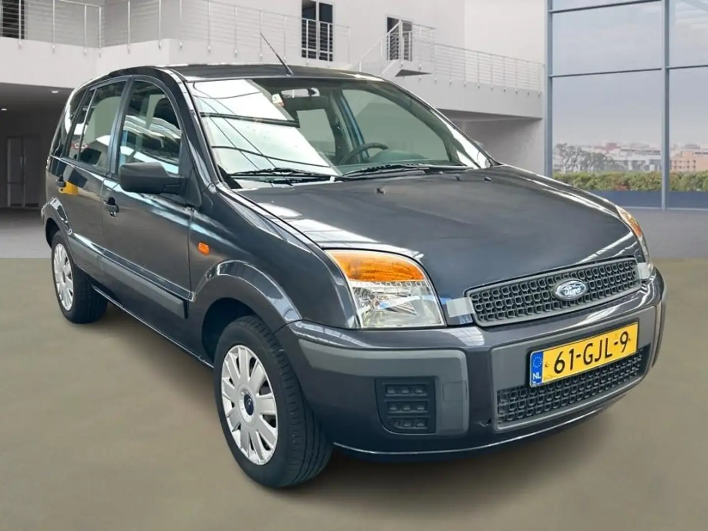 Ford Fusion 1.4-16V Cool & Sound 71.100 km +NAP NL-auto Gris - 2