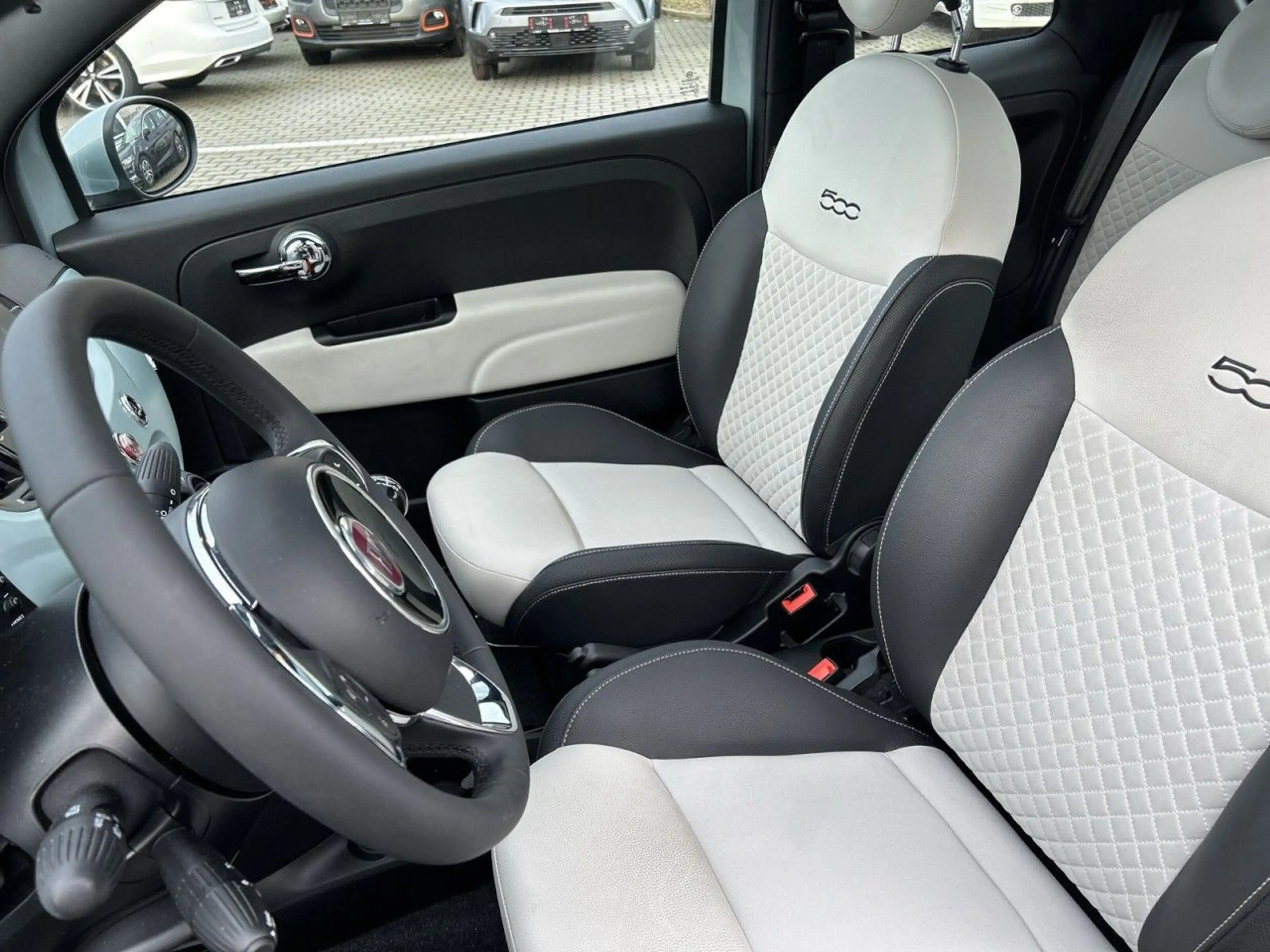 Fiat 500 1.0l 70PS DOLCEVITA **Glasdach/Sensoren** — photo 7