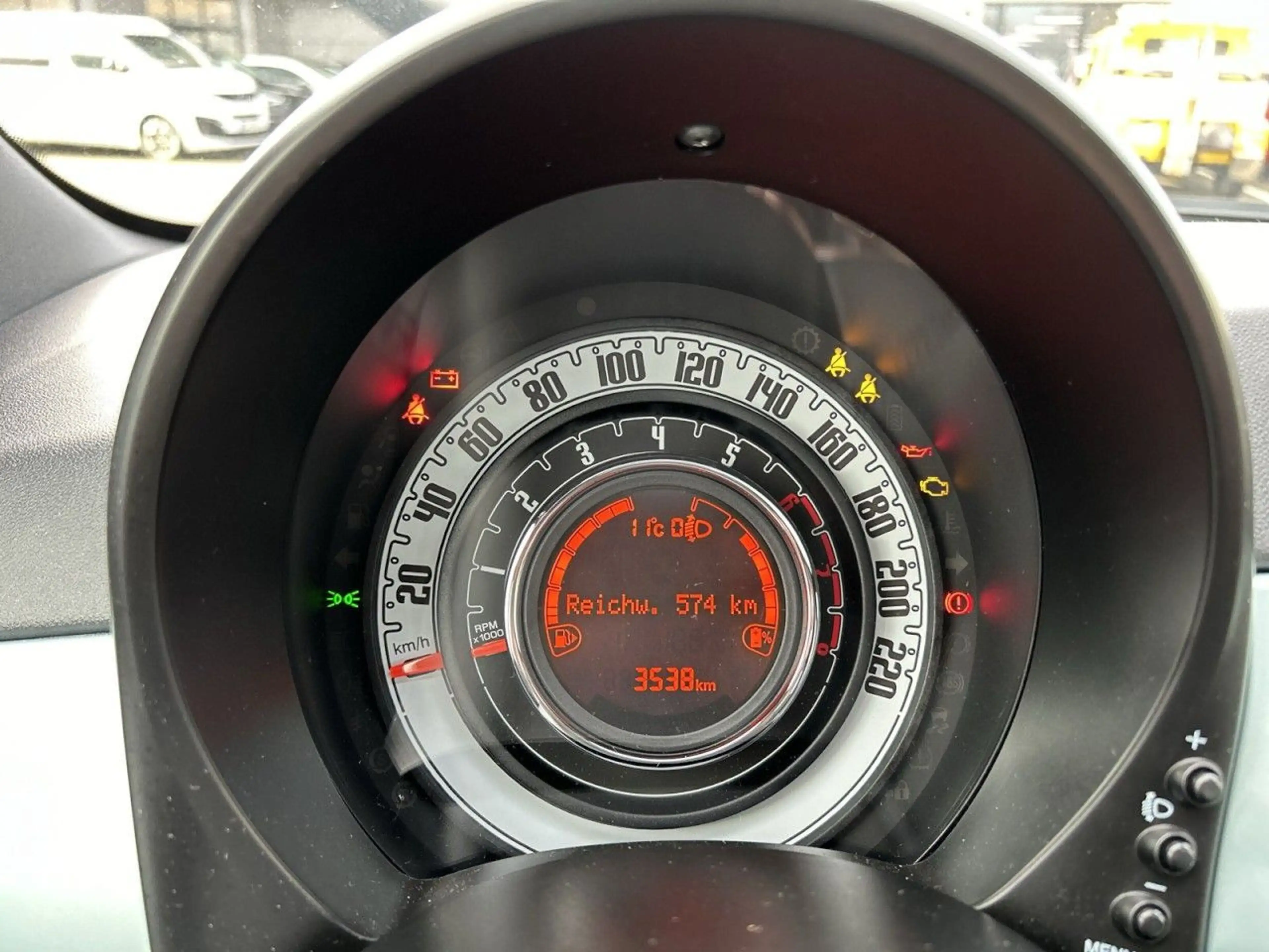 Fiat 500 1.0l 70PS DOLCEVITA **Glasdach/Sensoren** — photo 12
