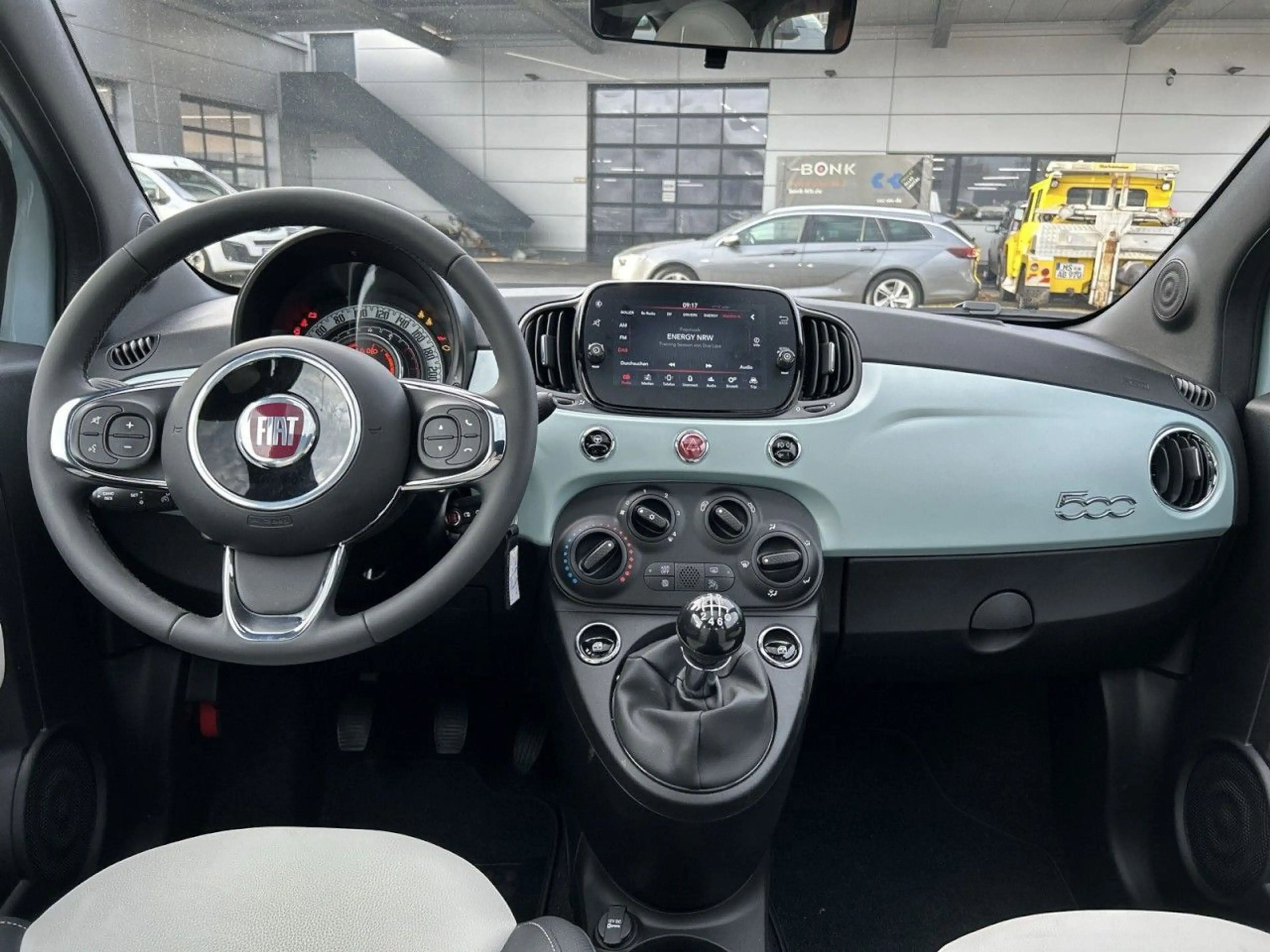 Fiat 500 1.0l 70PS DOLCEVITA **Glasdach/Sensoren** — photo 8