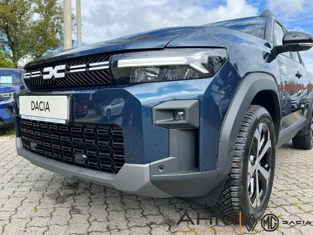 Dacia Bigster view 7