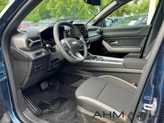 Dacia Bigster view 10